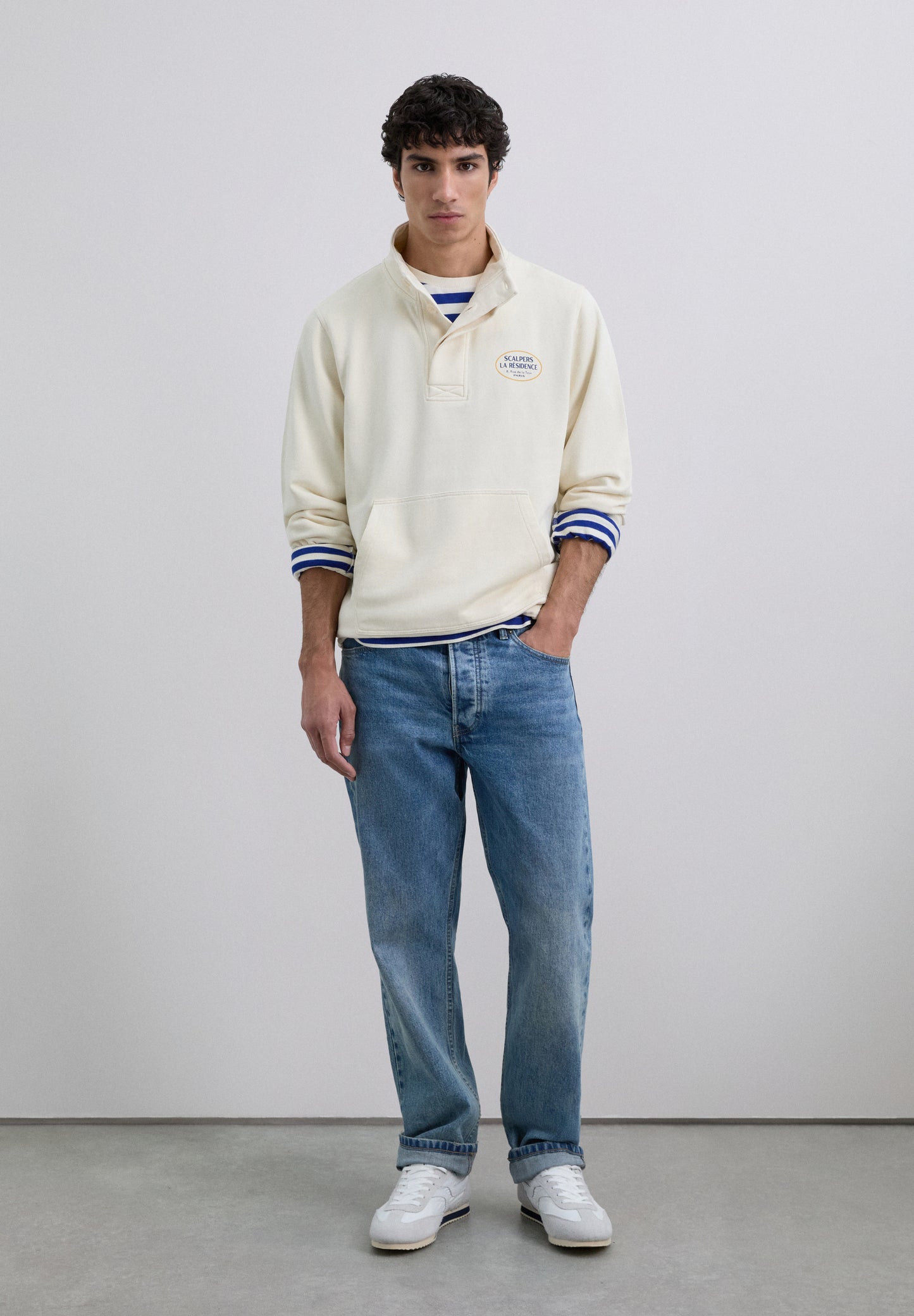 SUDADERA CUELLO ALTO LOGO