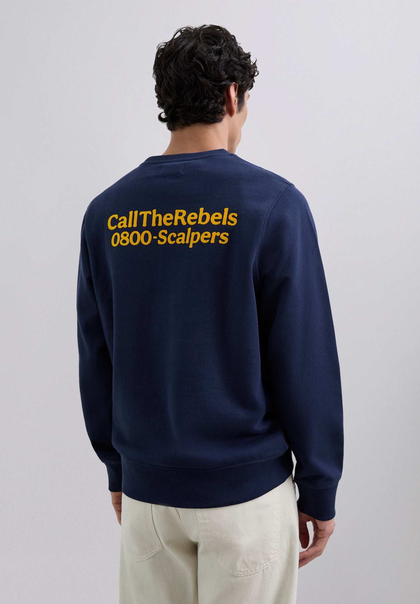 SUDADERA LOGO RELIEVE