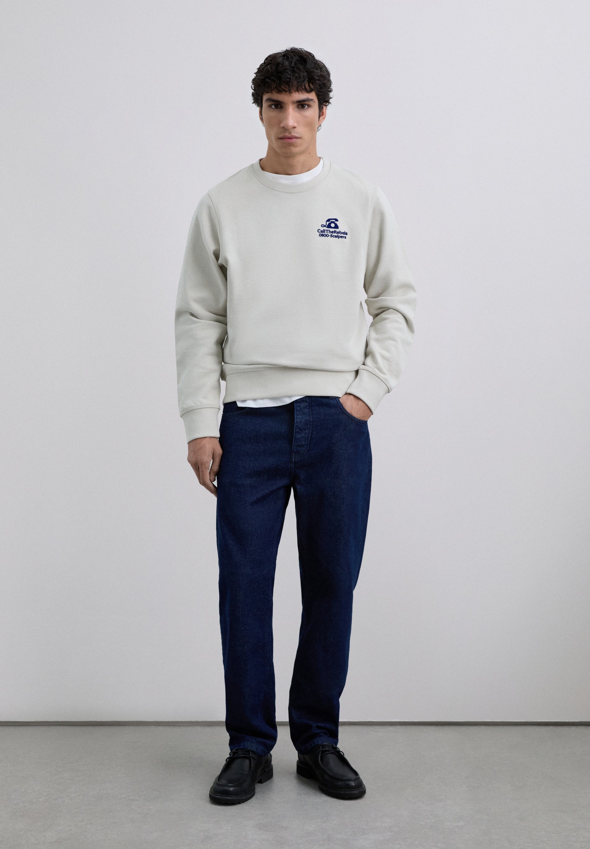 SUDADERA LOGO RELIEVE