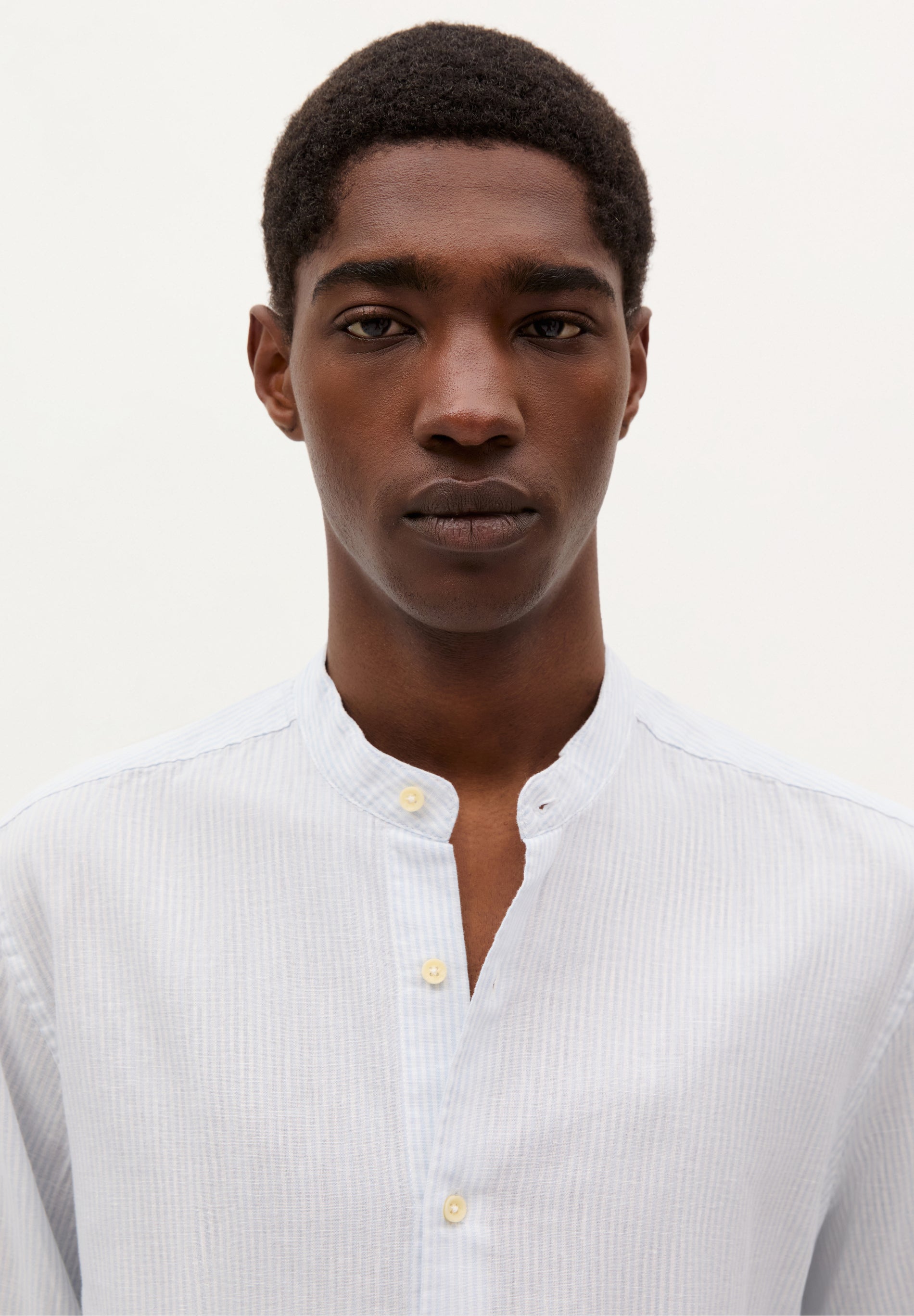 CAMISA RAYAS CUELLO MAO