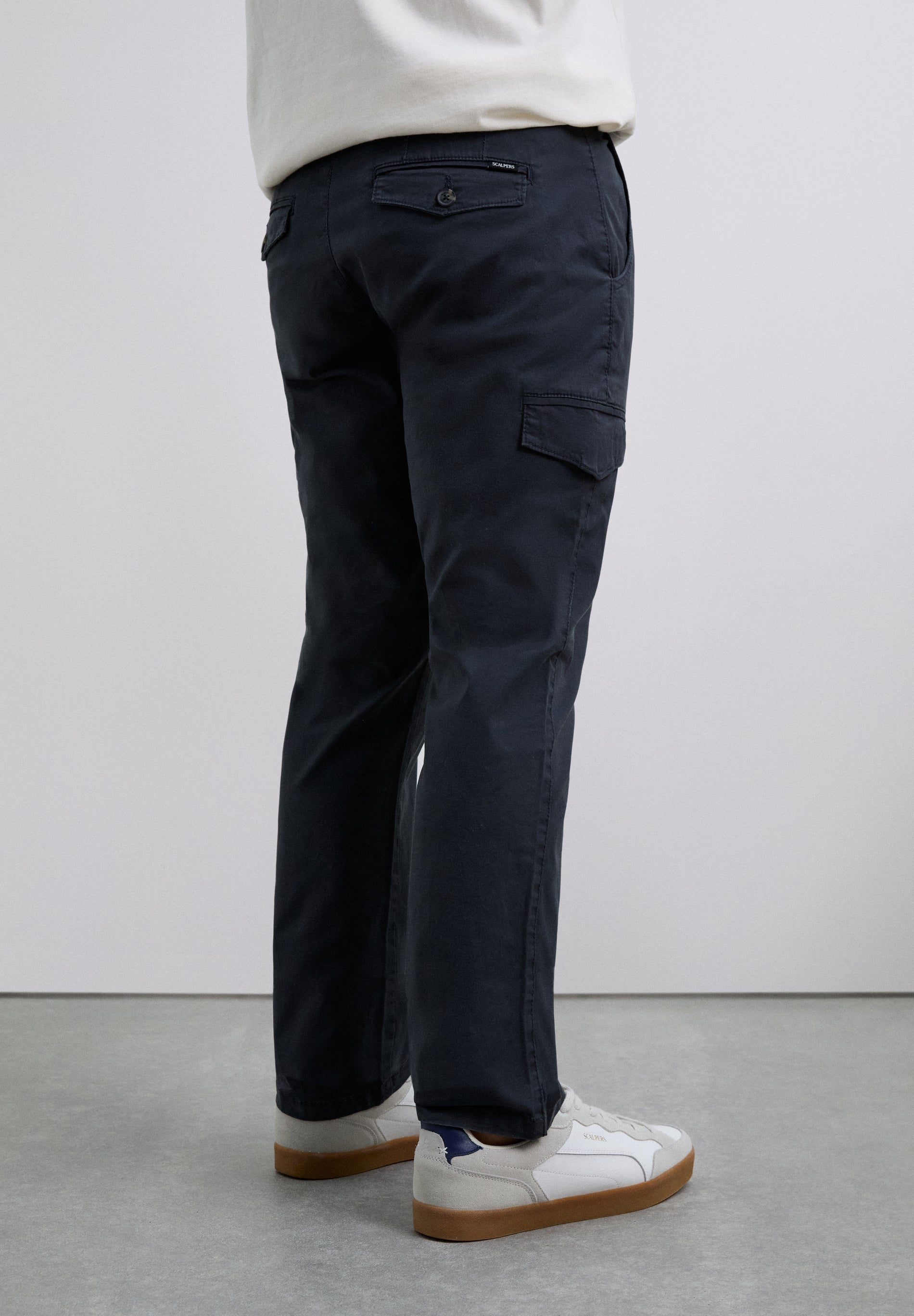 PANTALÓN CARGO SLIM FIT - Scalpers