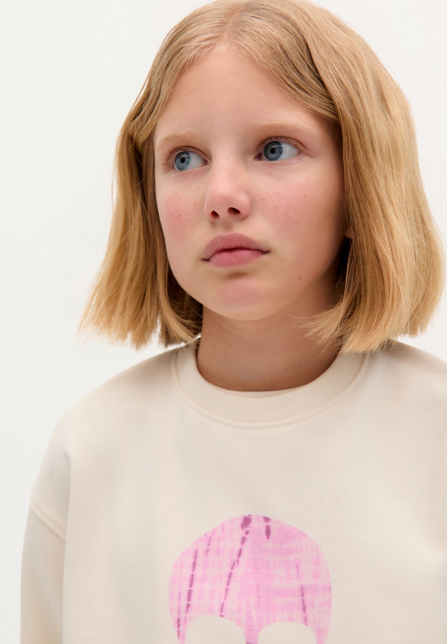 SUDADERA ESTAMPADA CALAVERA