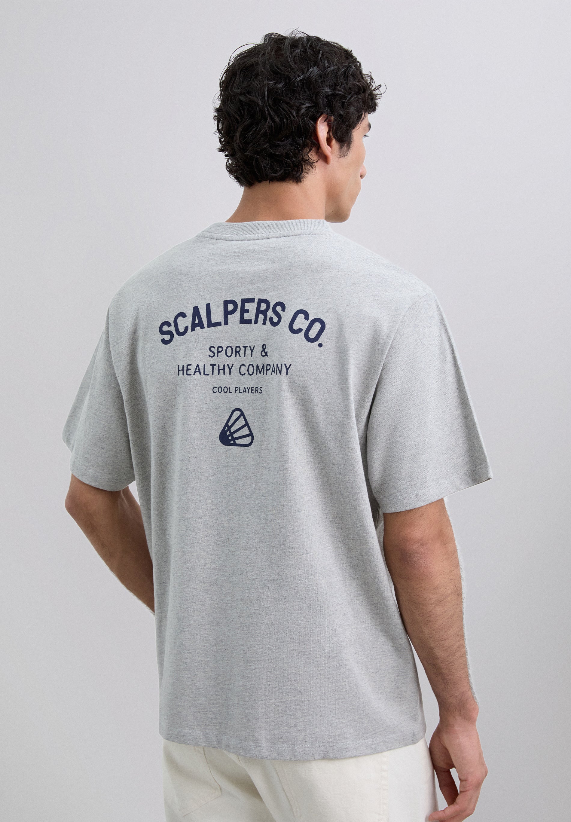 CAMISETA PRINT LOGO CONTRASTE
