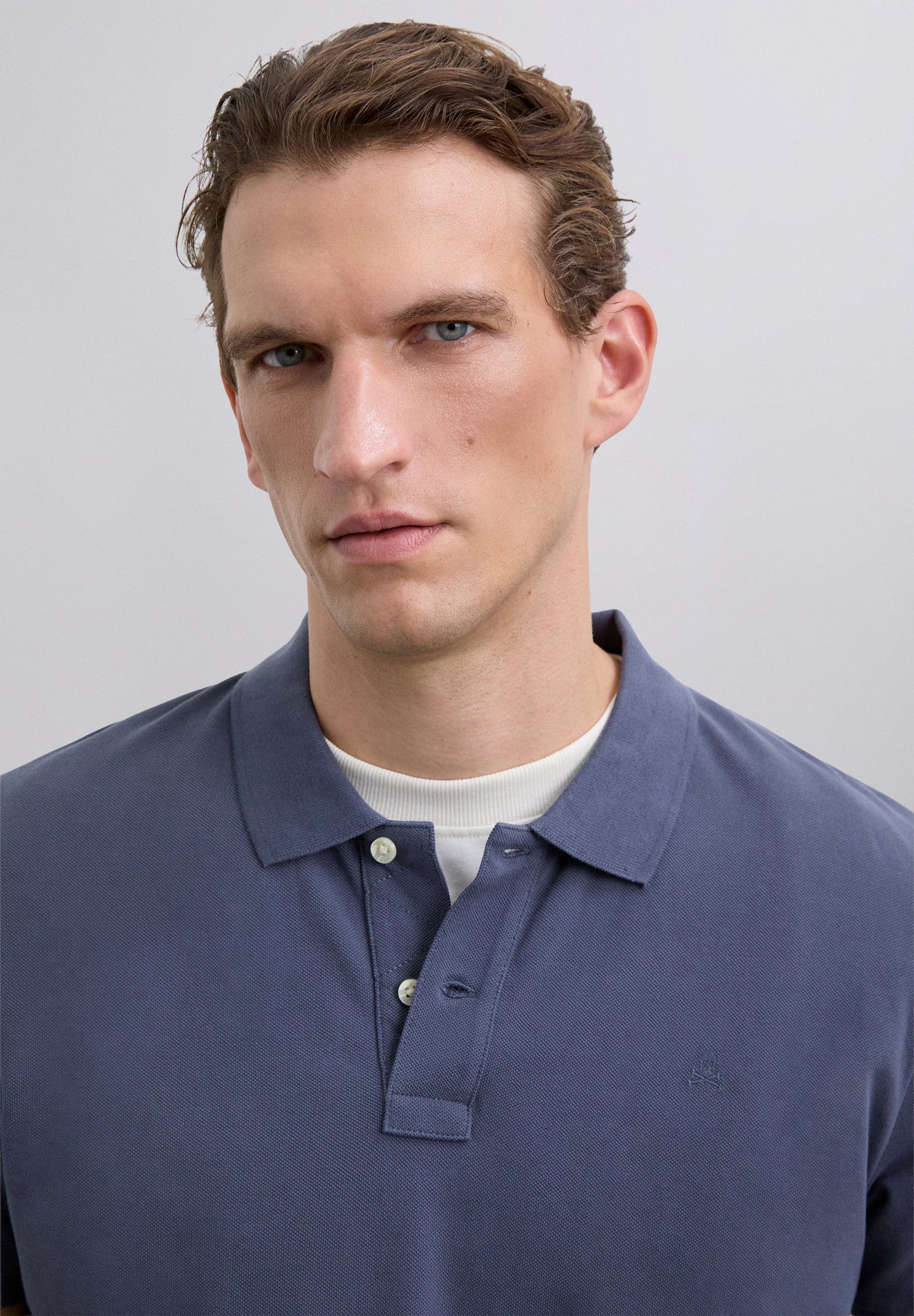 POLO BÁSICO CALAVERA