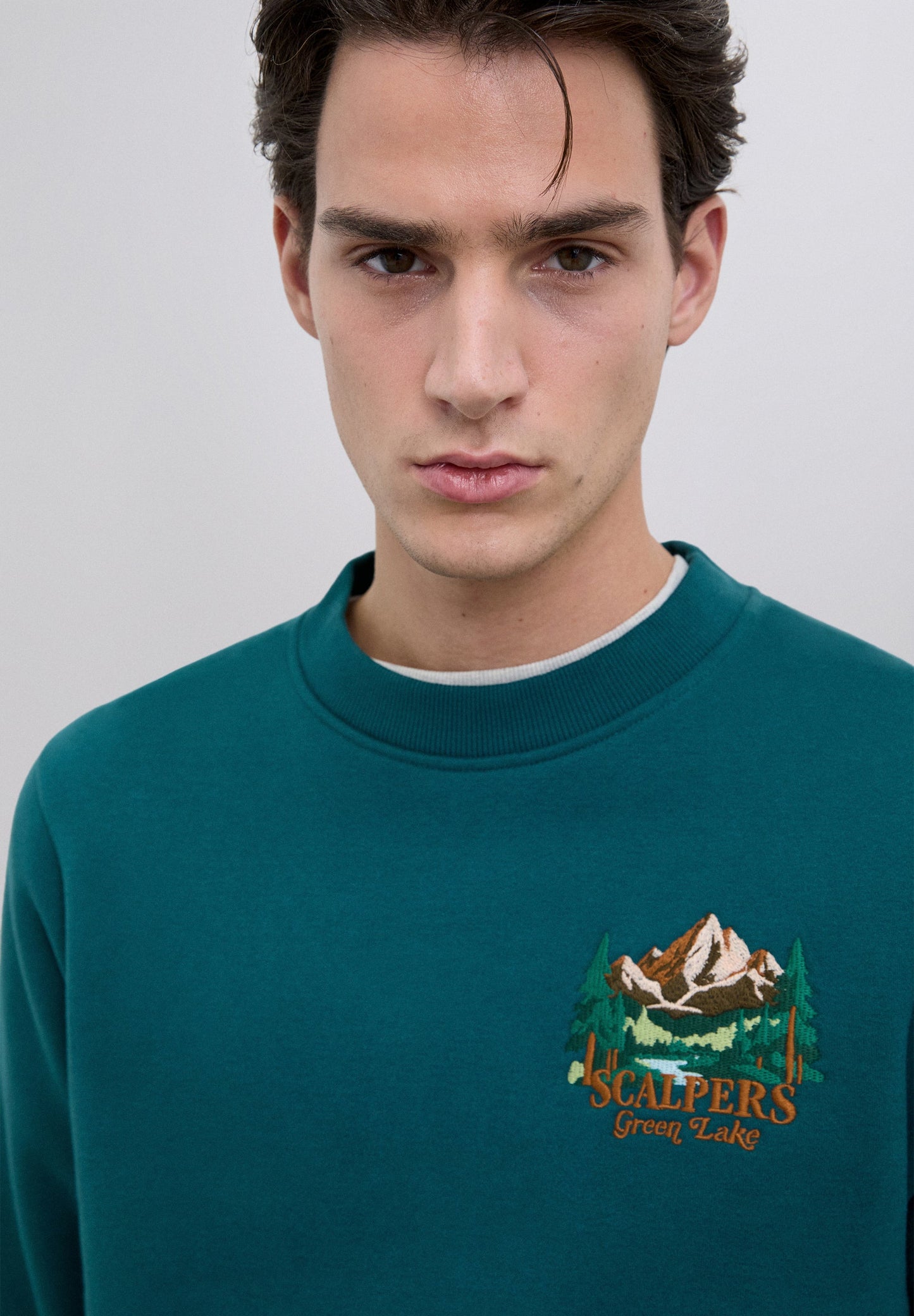 SUDADERA ALGODÓN BORDADA