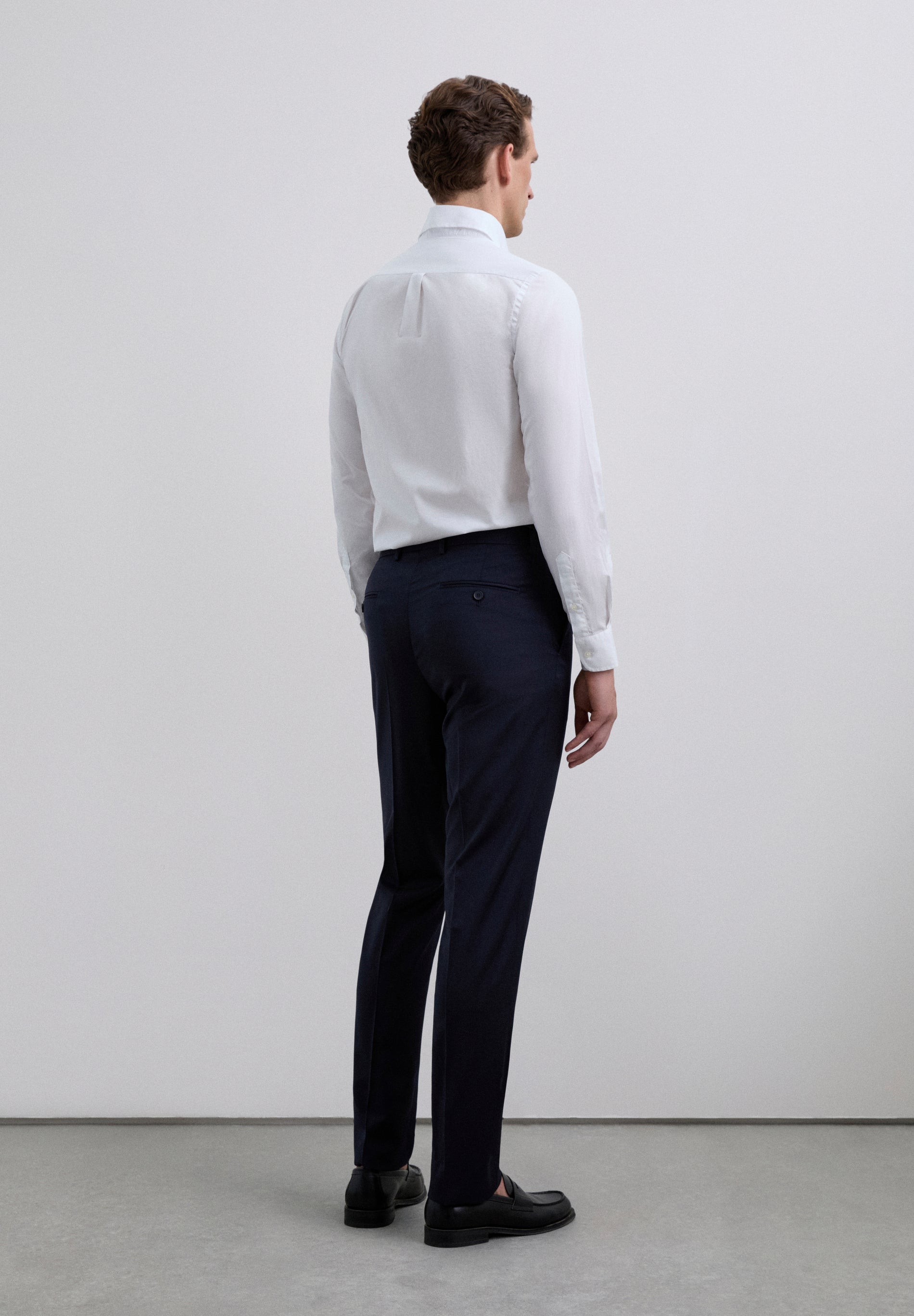 PANTALÓN VESTIR PINZAS - Scalpers