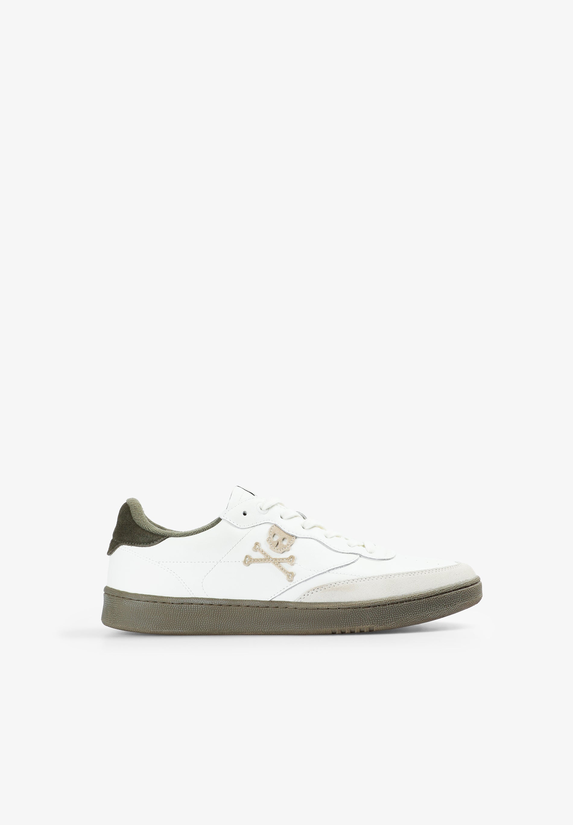 SNEAKERS CALAVERA PIEL