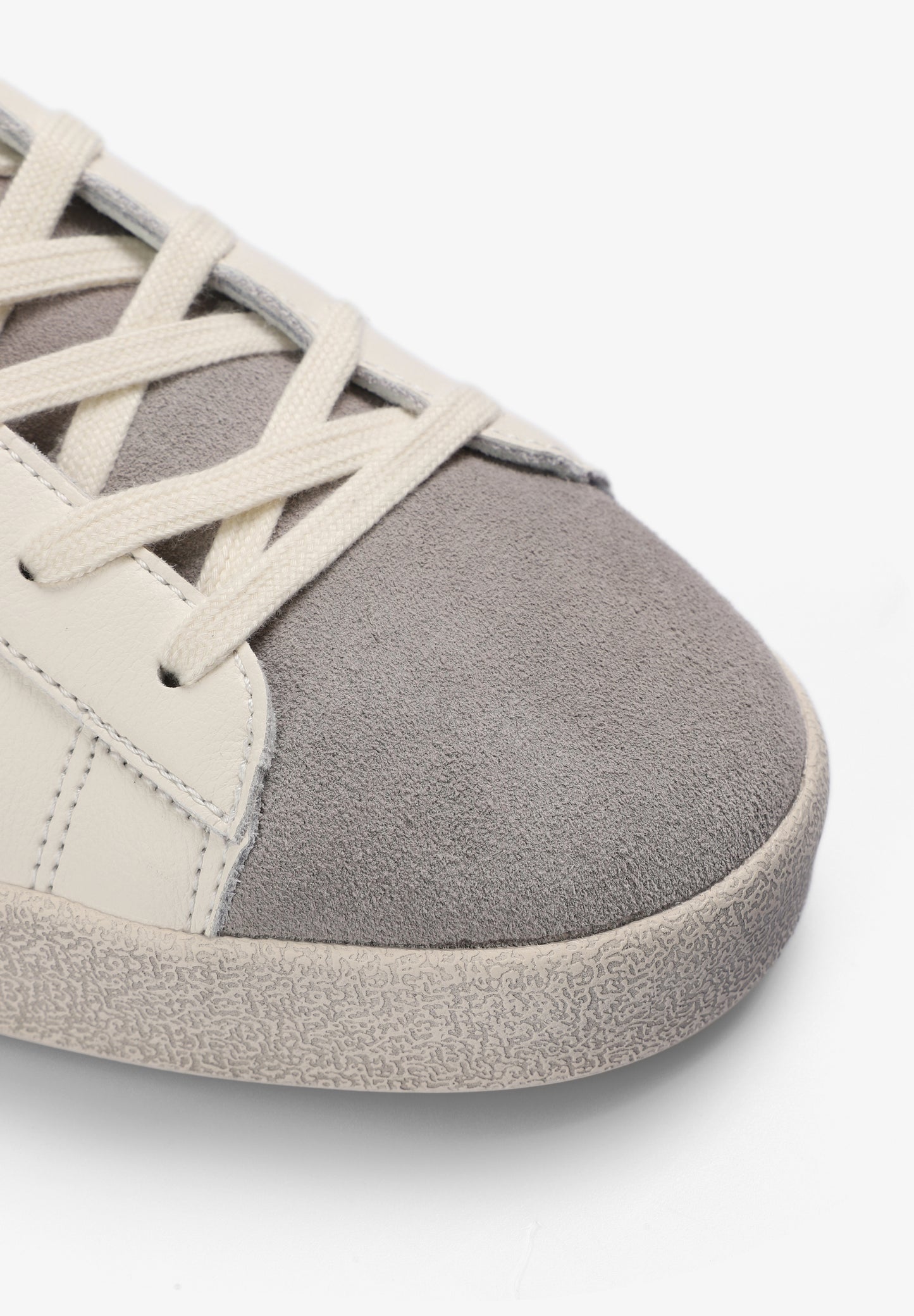 SCHENRY SNEAKERS