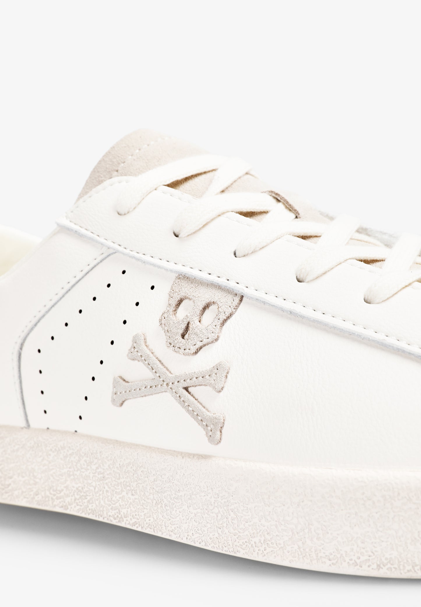 SCHENRY SNEAKERS