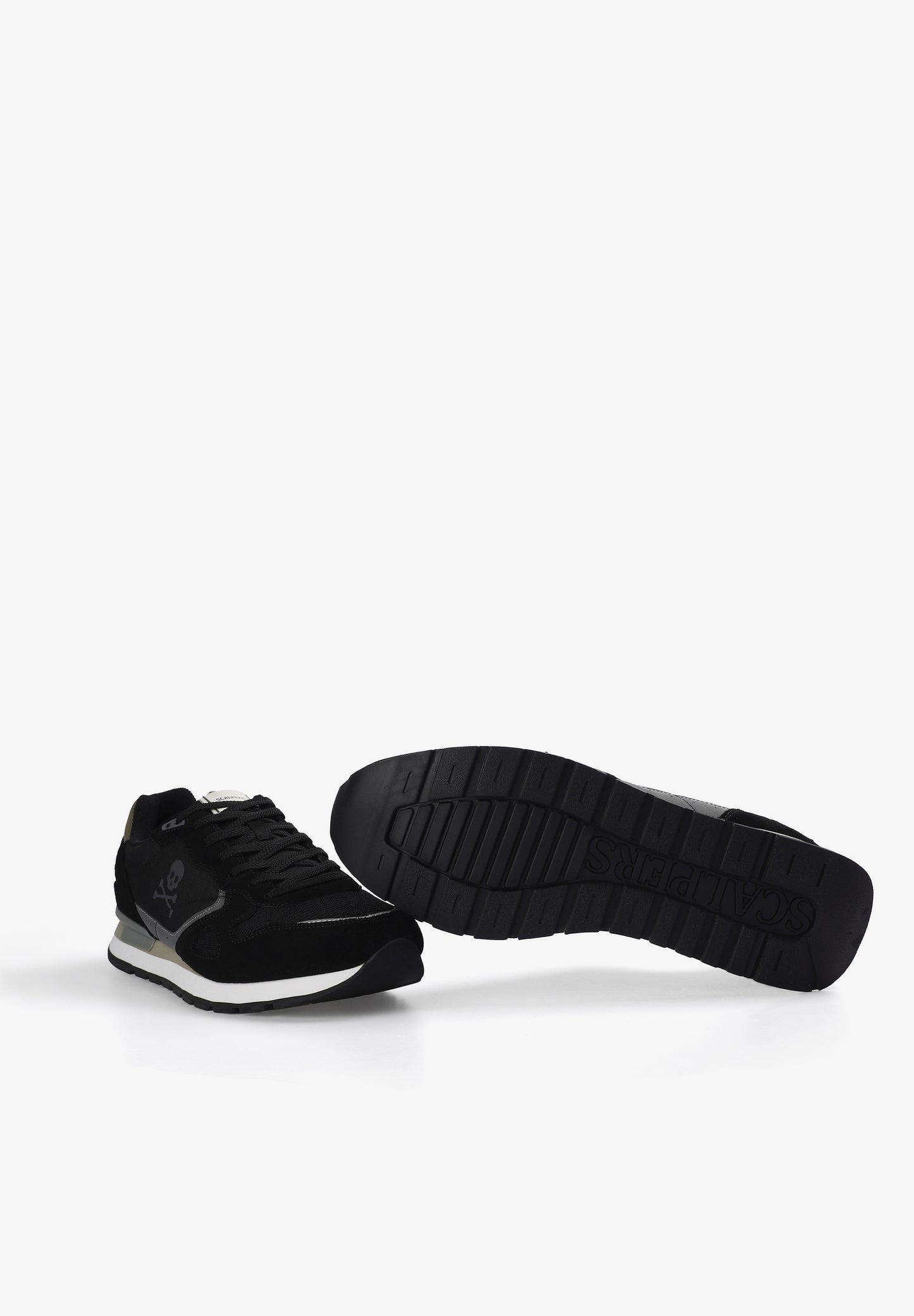 SCNUBRYAN SNEAKERS