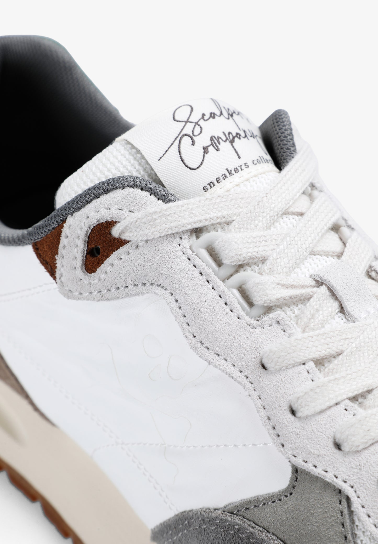 SNEAKERS CALAVERA LATERAL