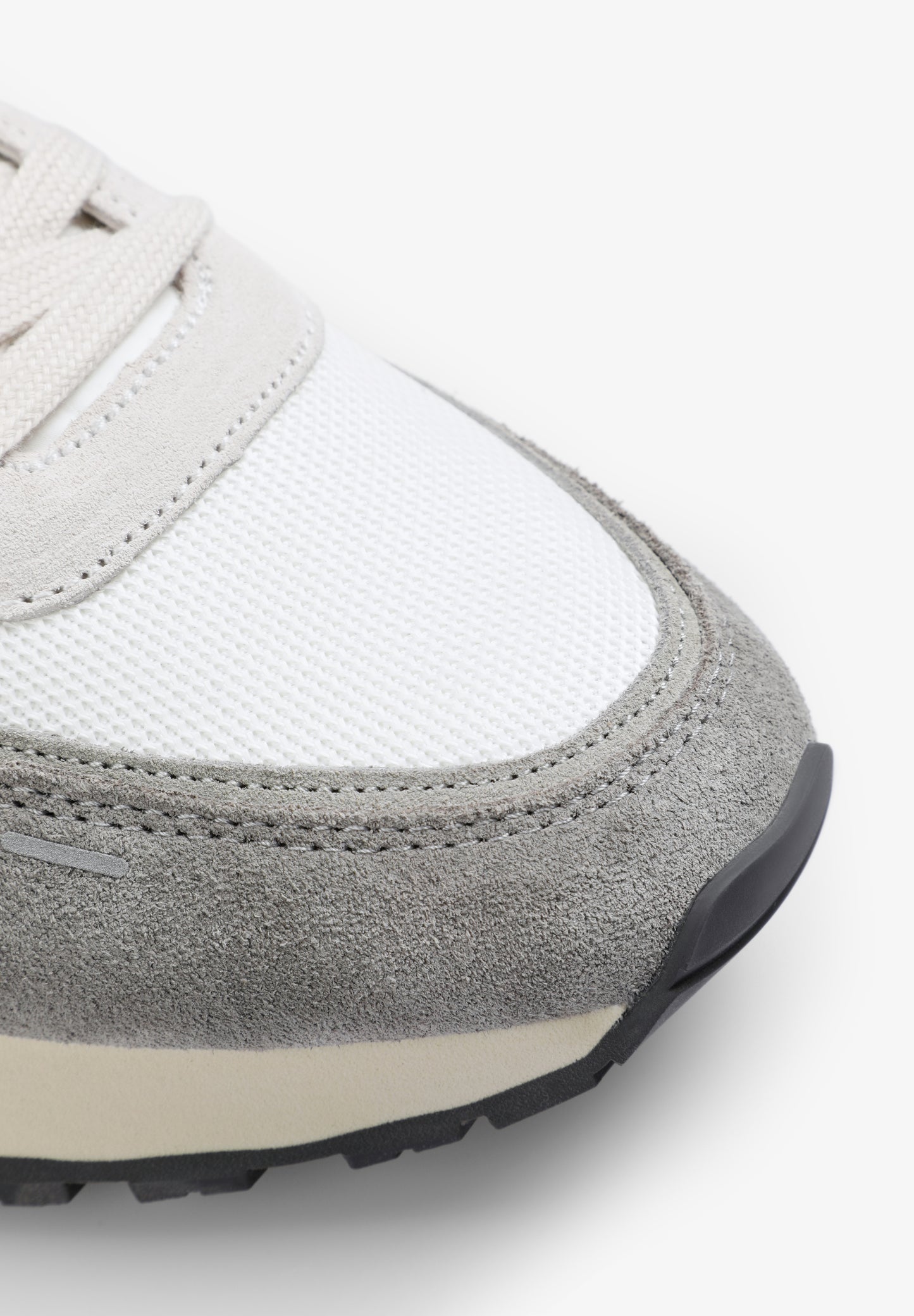 SCRIO 26 SNEAKERS