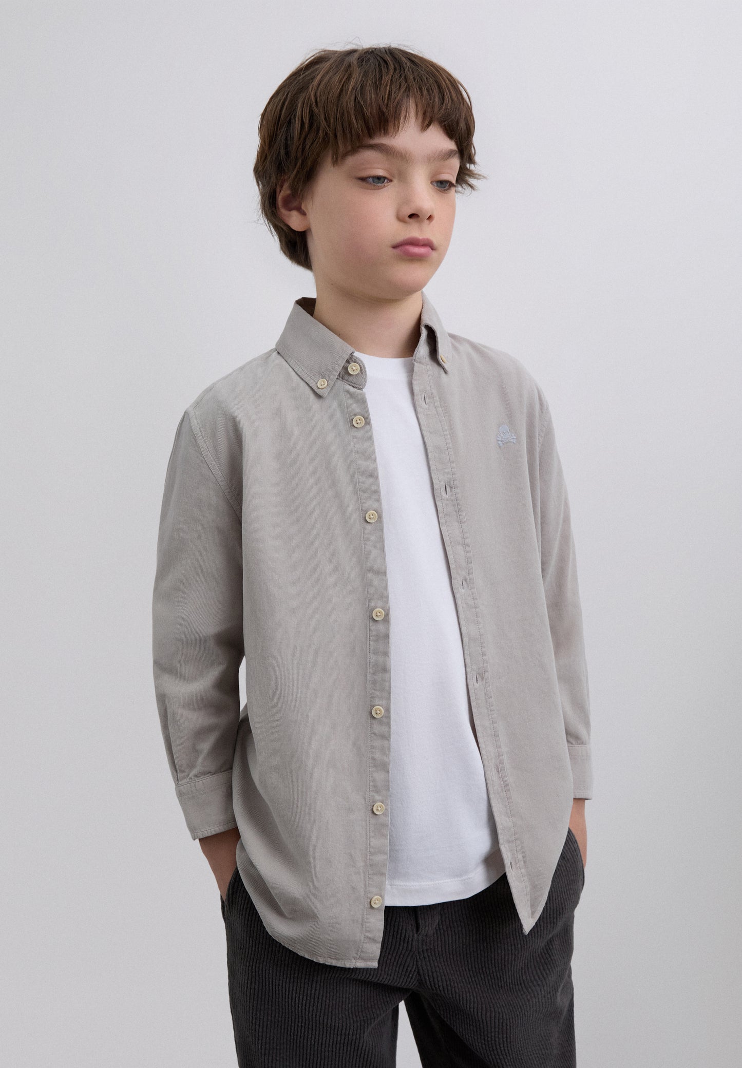 CAMISA CALAVERA MICROPANA BORDADA