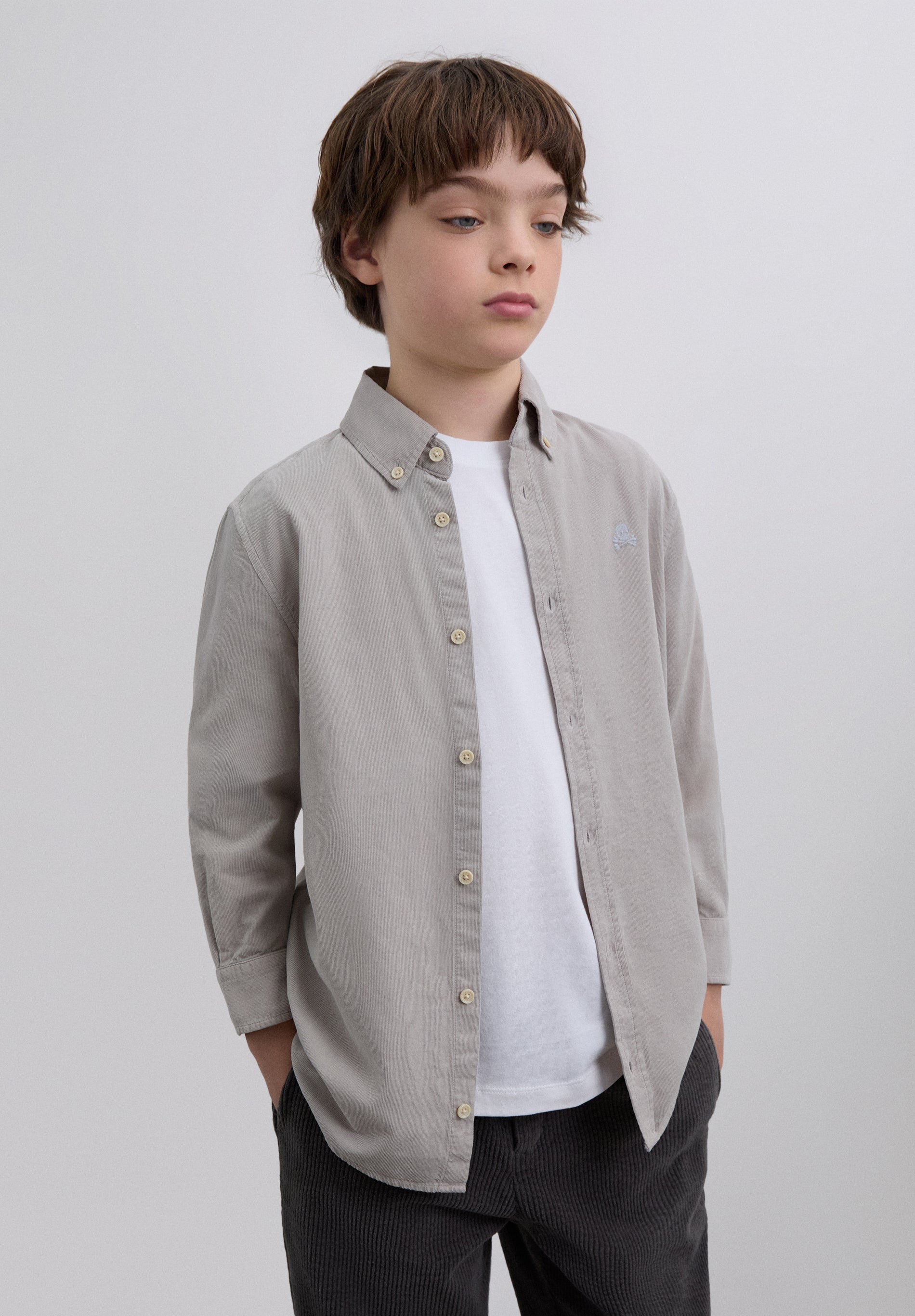 CAMISA CALAVERA MICROPANA BORDADA