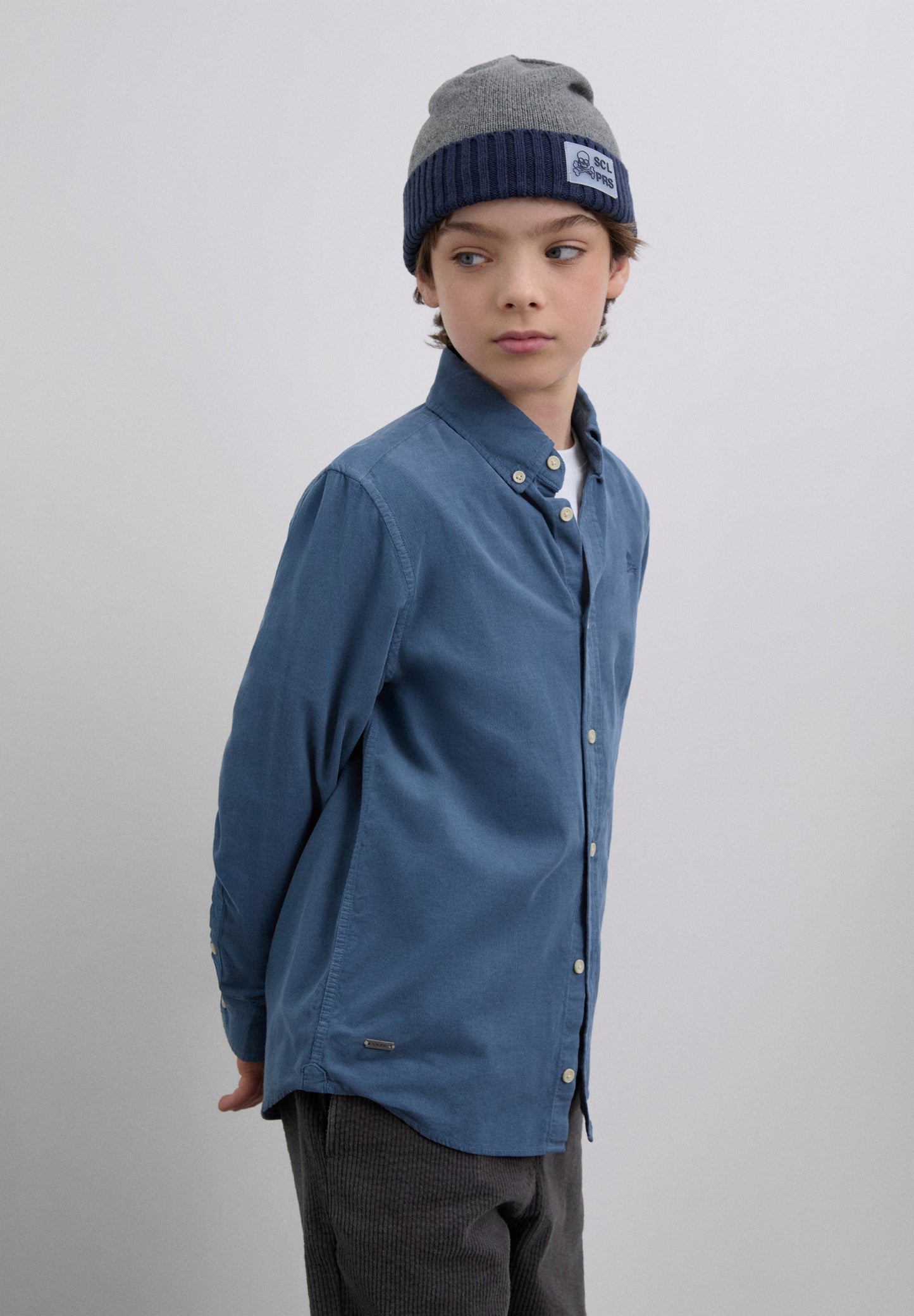 CAMISA CALAVERA MICROPANA BORDADA