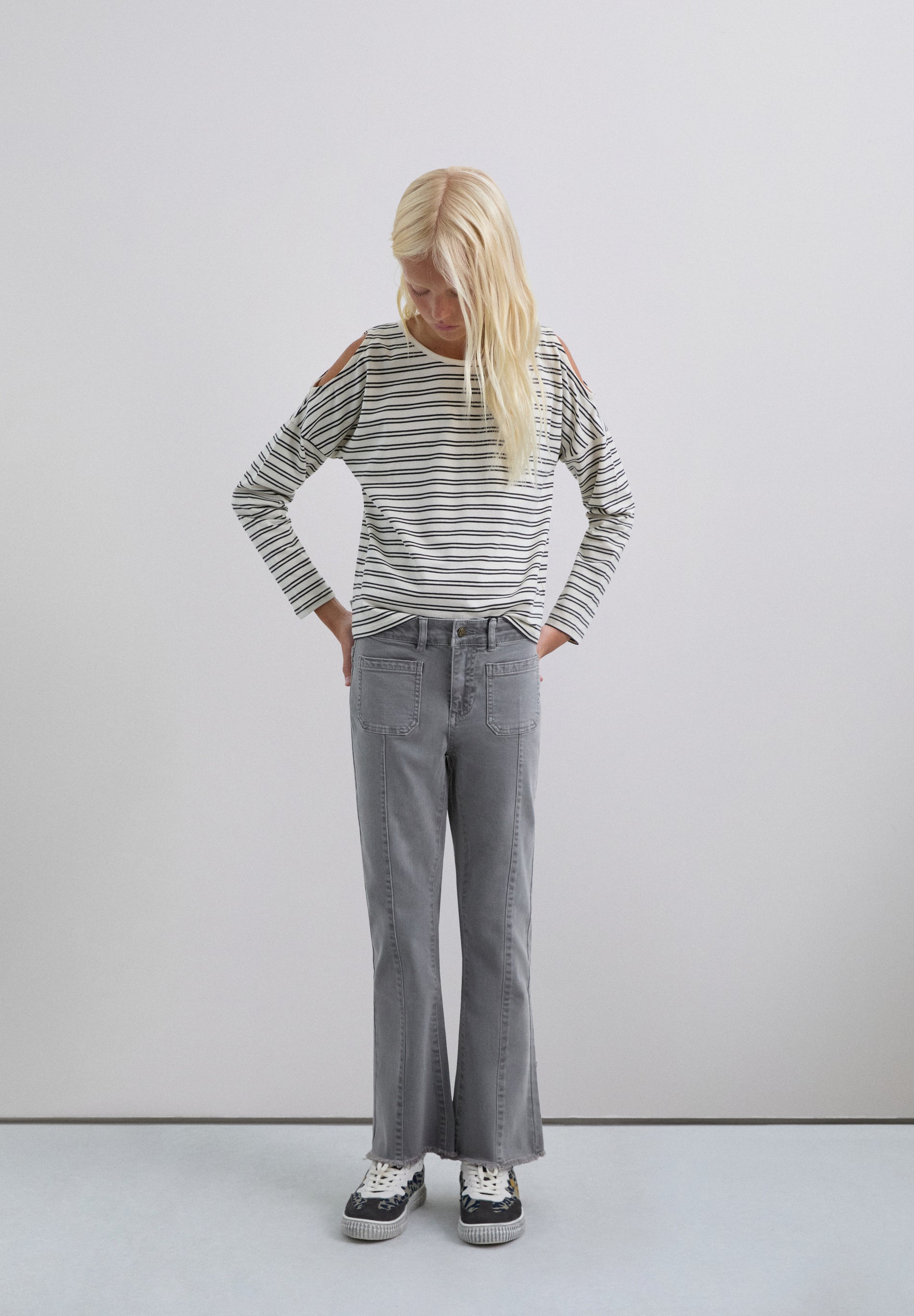 PANTALÓN FLARE FLECOS
