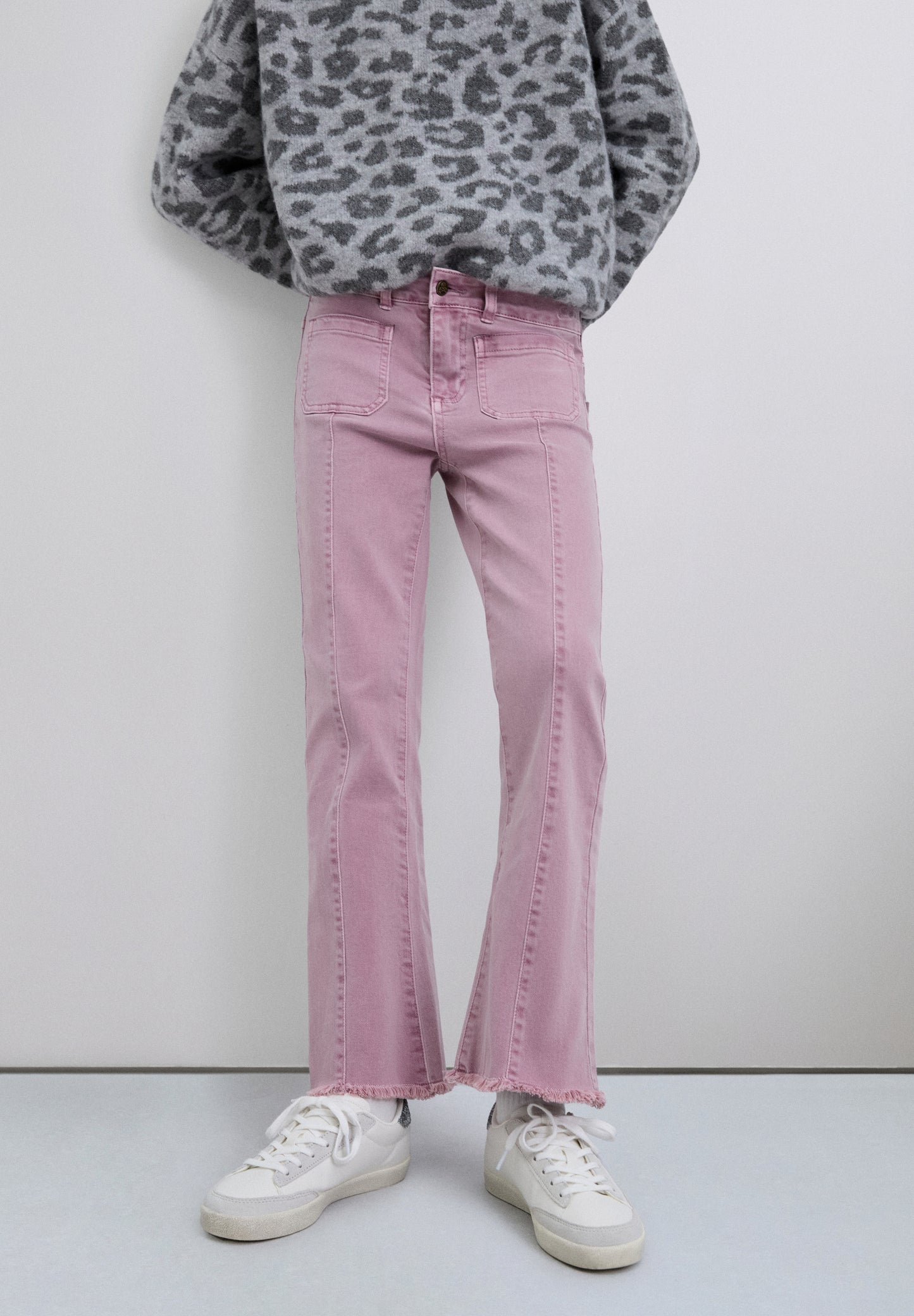 PANTALÓN FLARE FLECOS