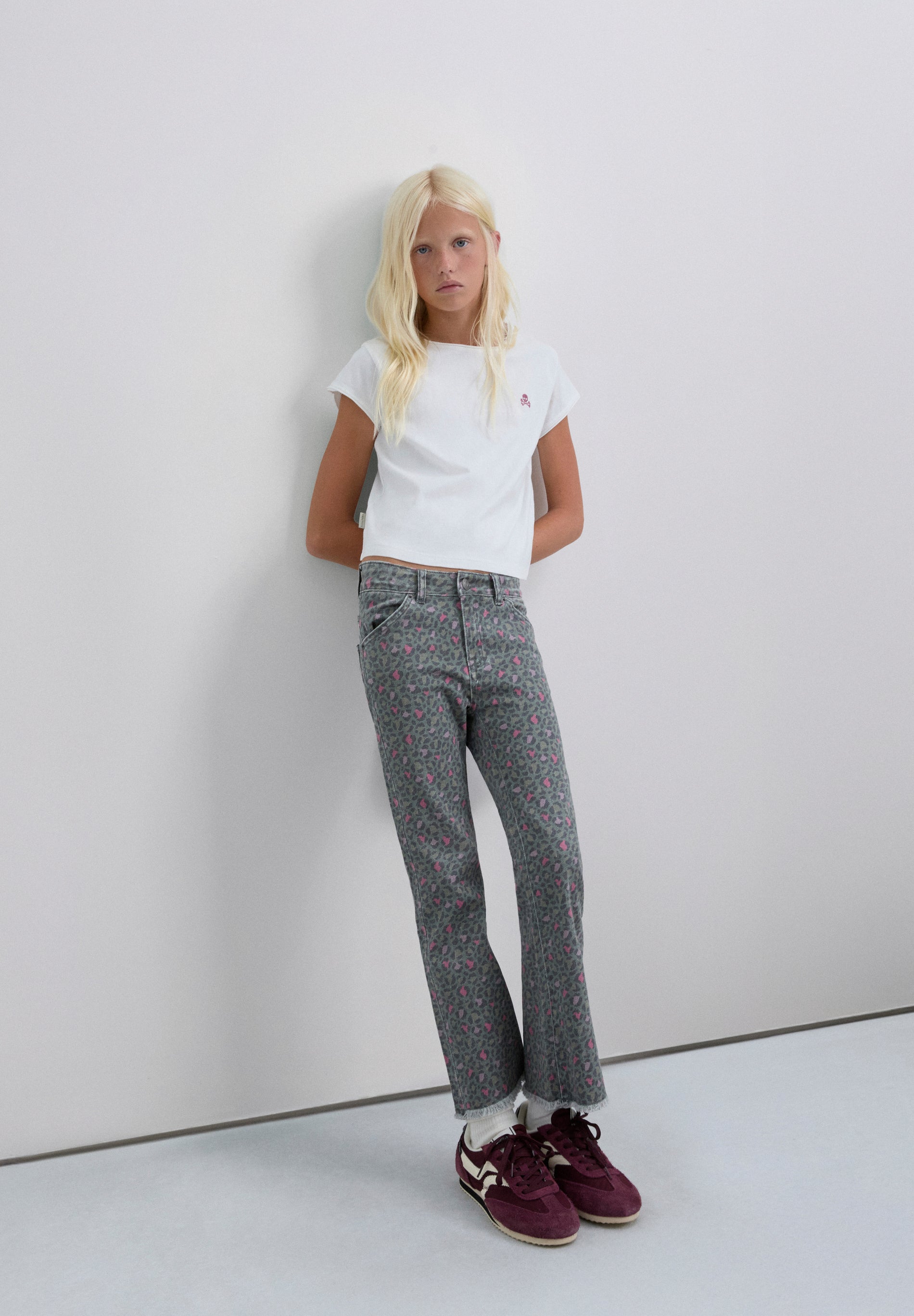 PANTALÓN FLARE ESTAMPADO