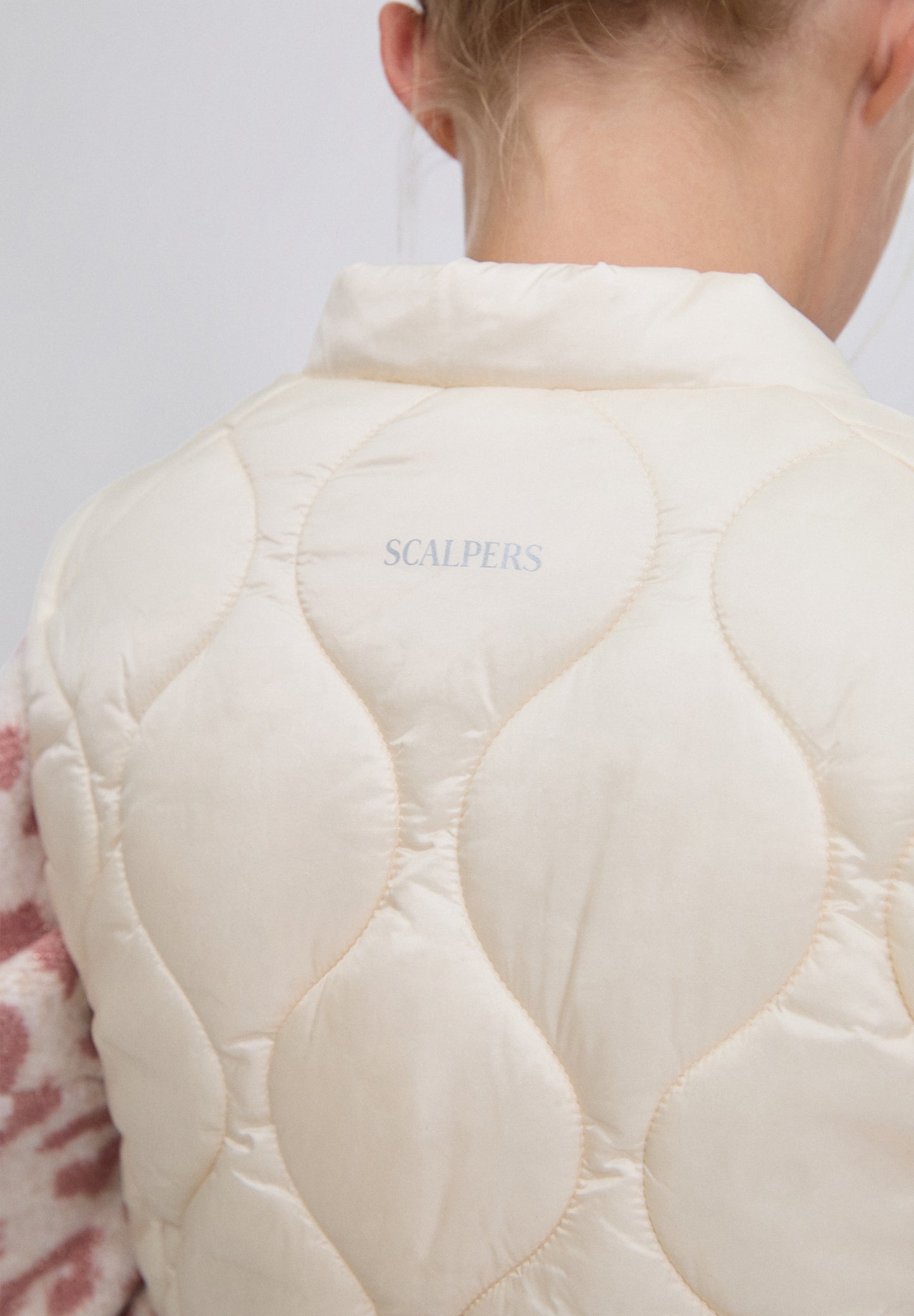 CHALECO ACOLCHADO CALAVERA