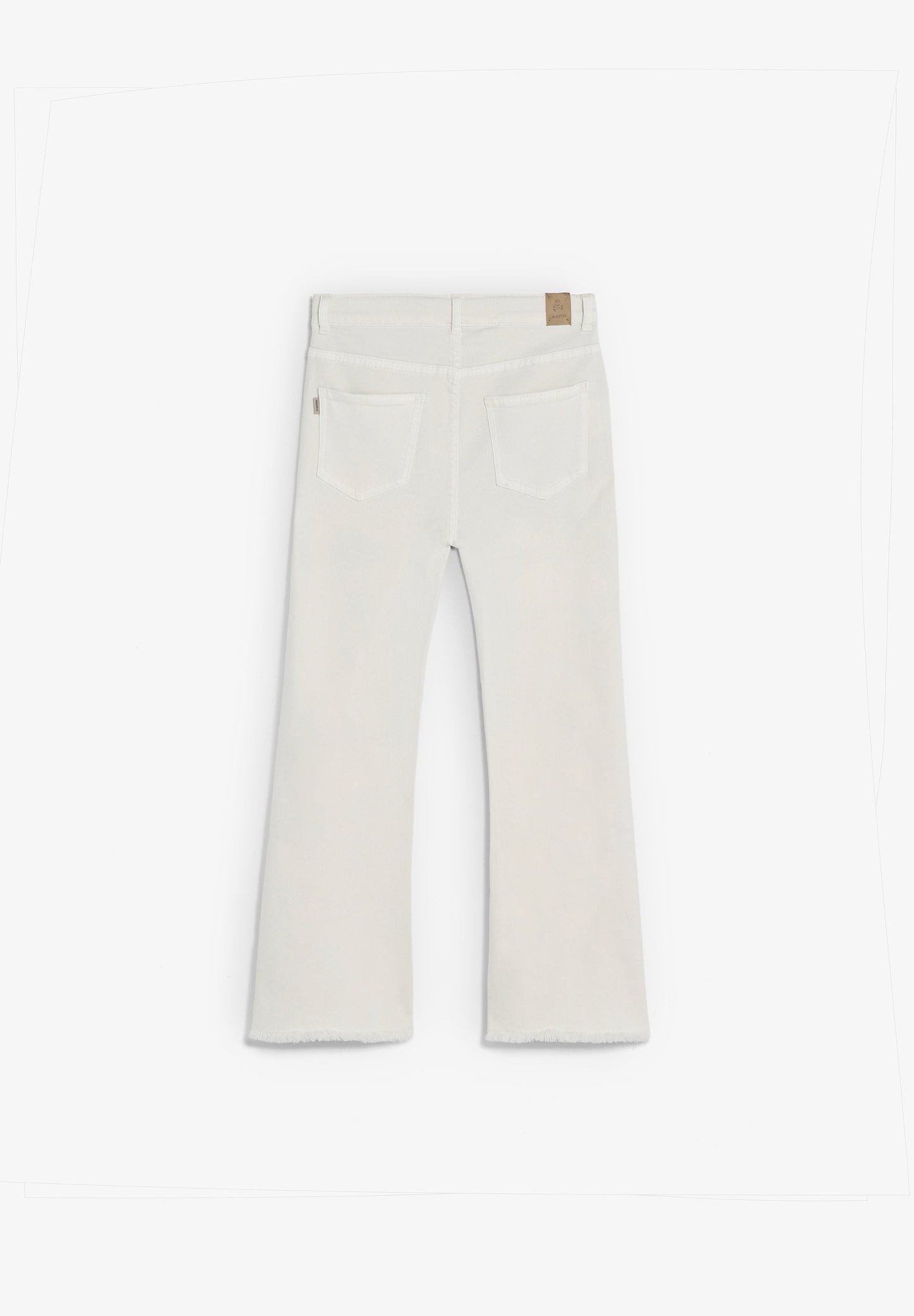 PANTALÓN DENIM CORTE FLARE