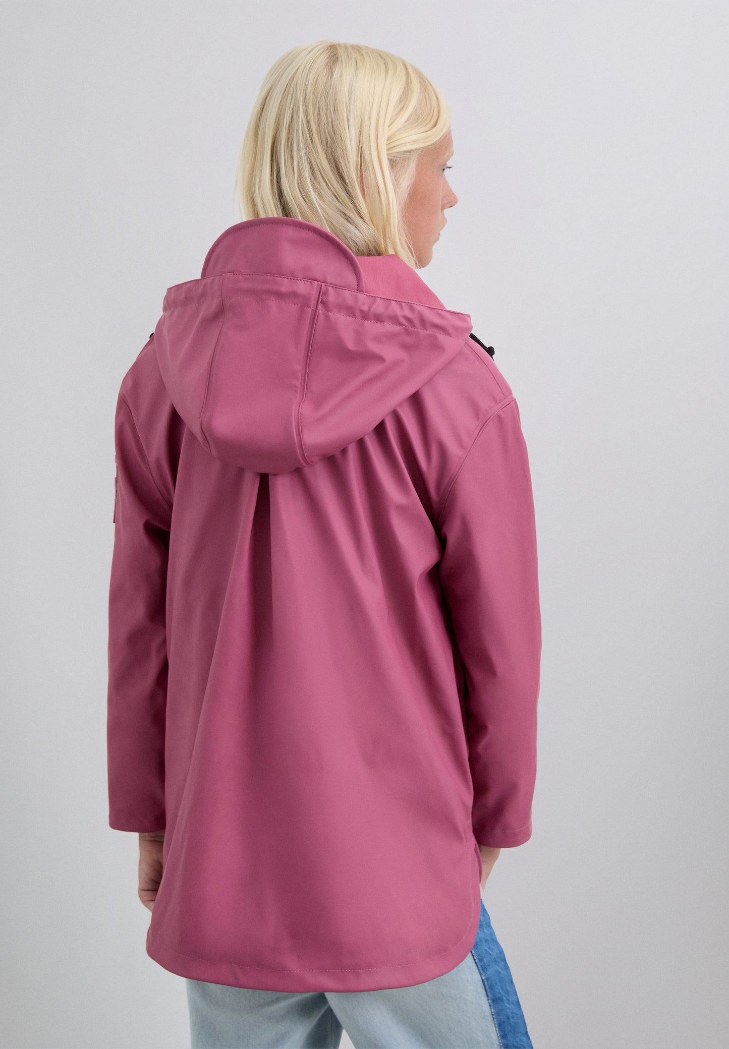 CHAQUETA IMPERMEABLE
