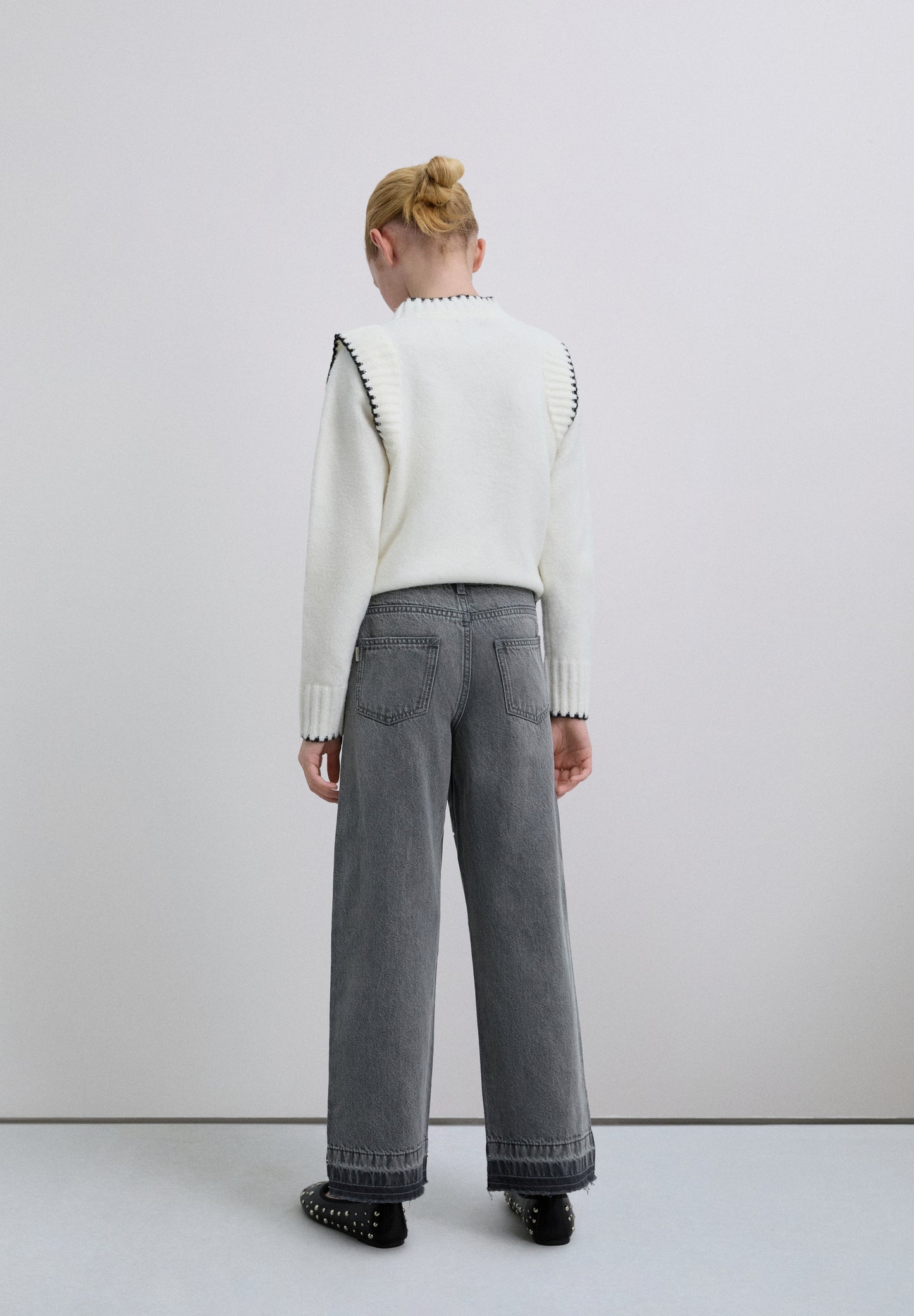 PANTALÓN CULOTTE TACHUELAS