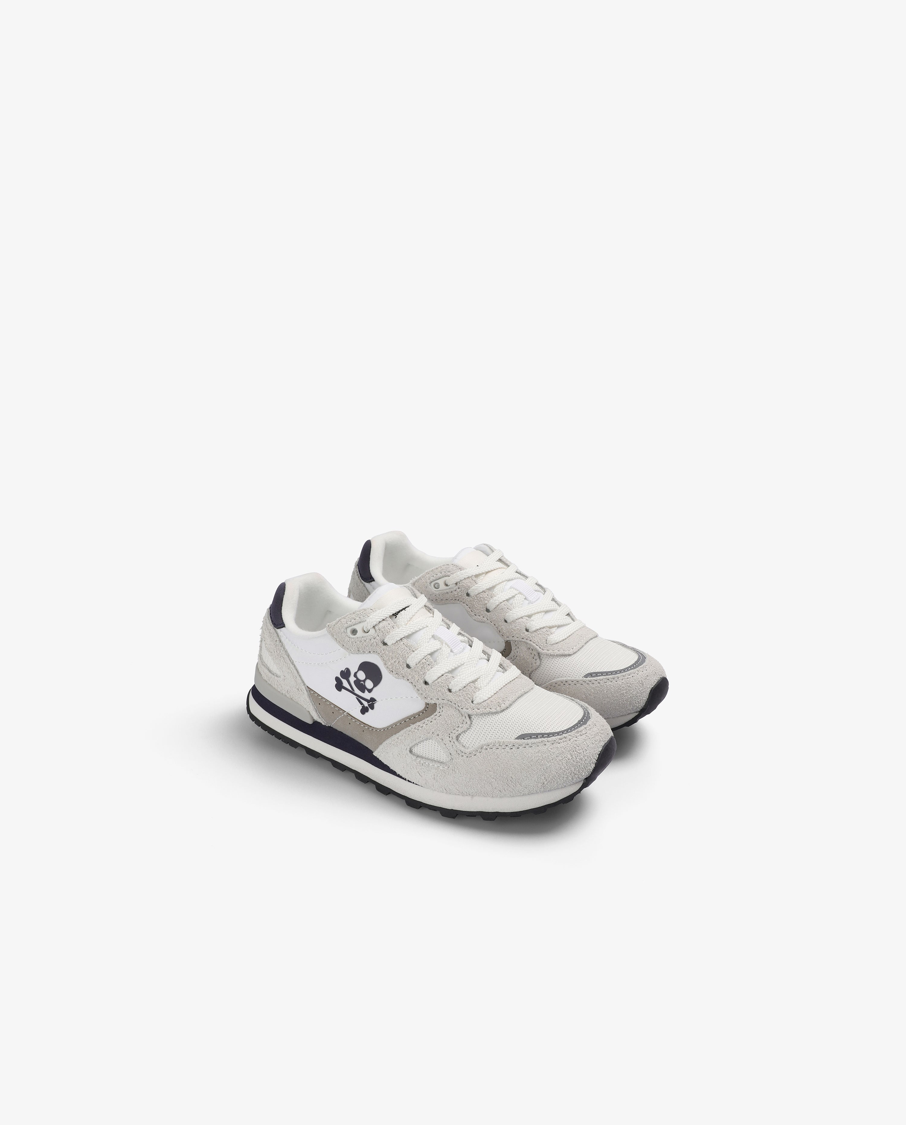 SNEAKERS PIEL CALAVERA LATERAL - Scalpers