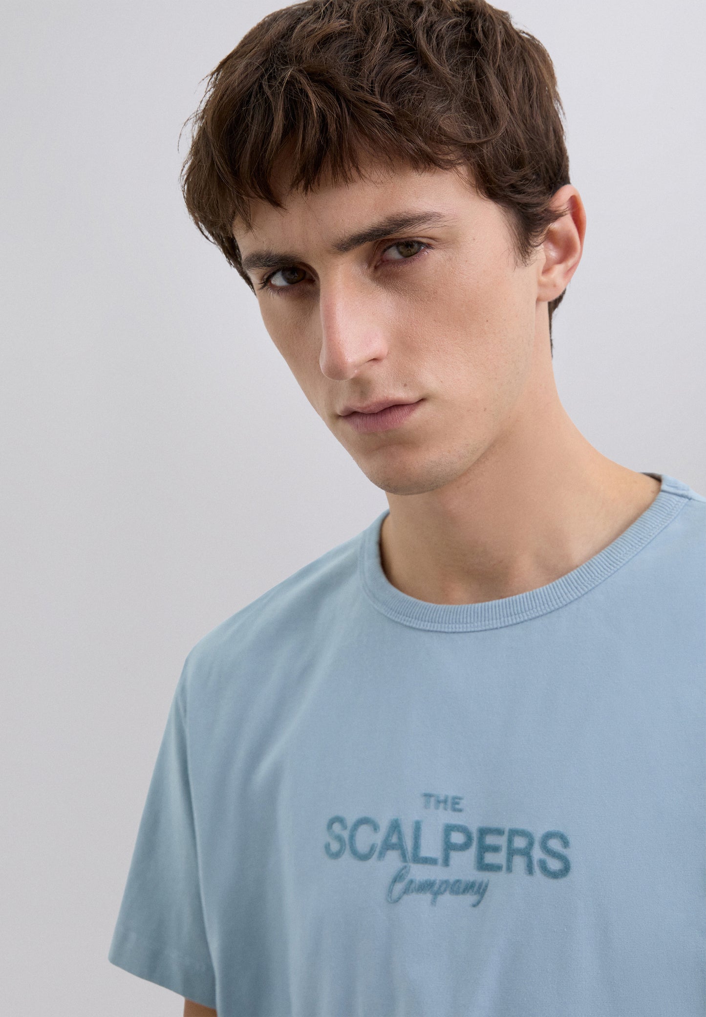 CAMISETA LOGO FRONTAL