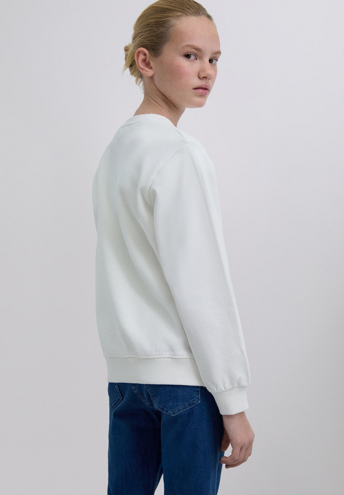 SUDADERA ESTAMPADO FLORAL