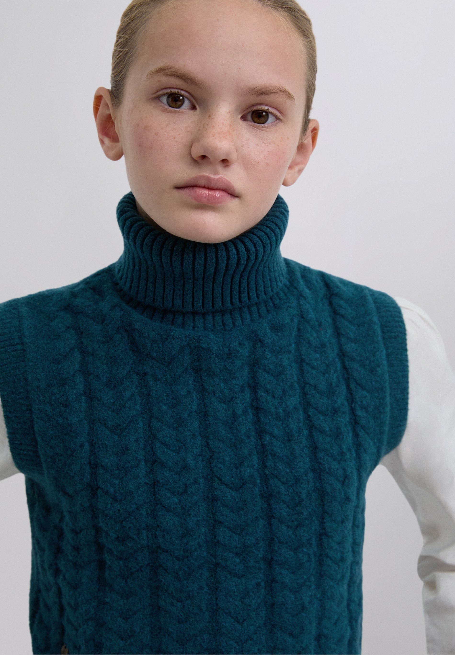 CHALECO PUNTO CUELLO