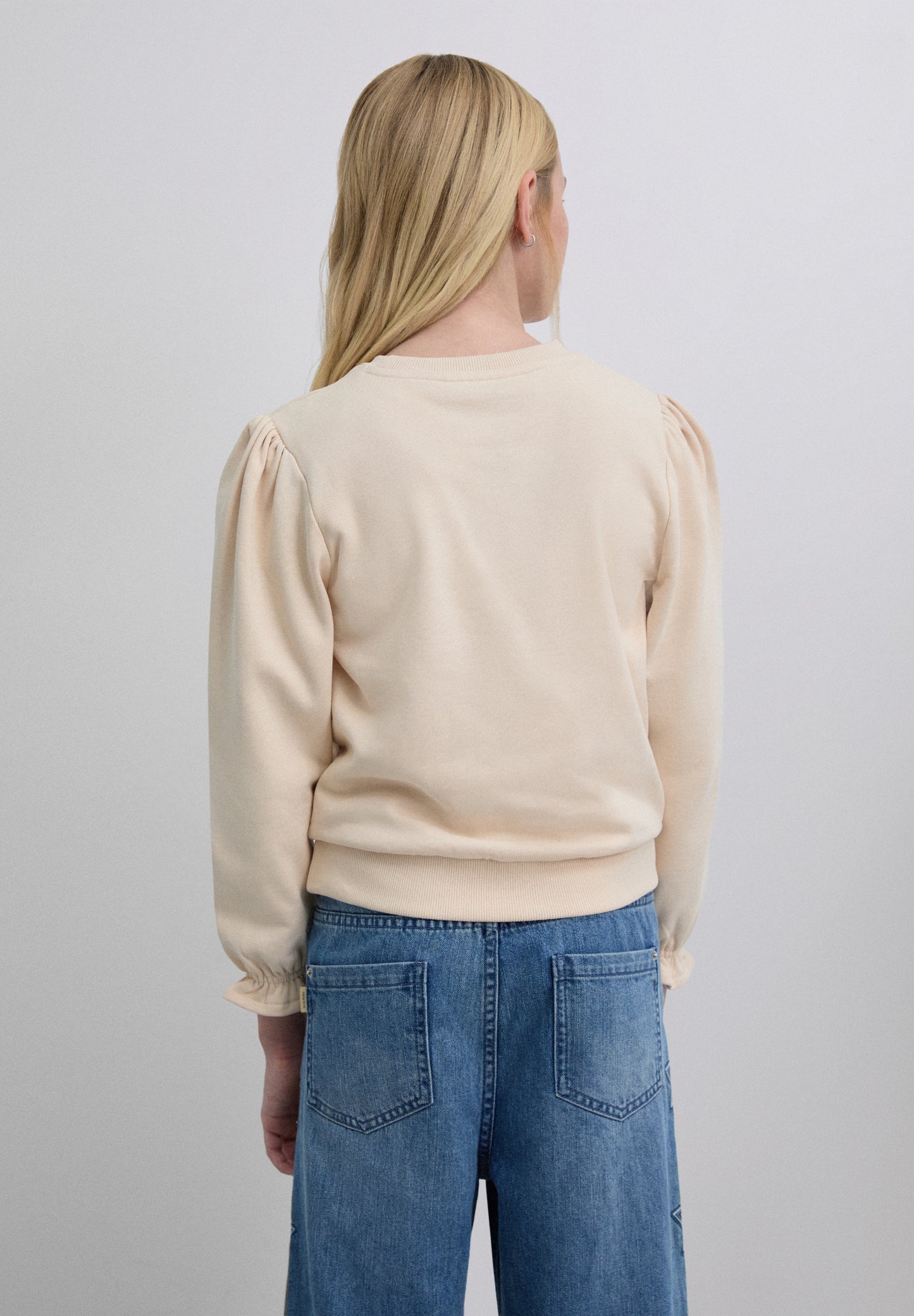 SUDADERA CALAVERA BORDADA