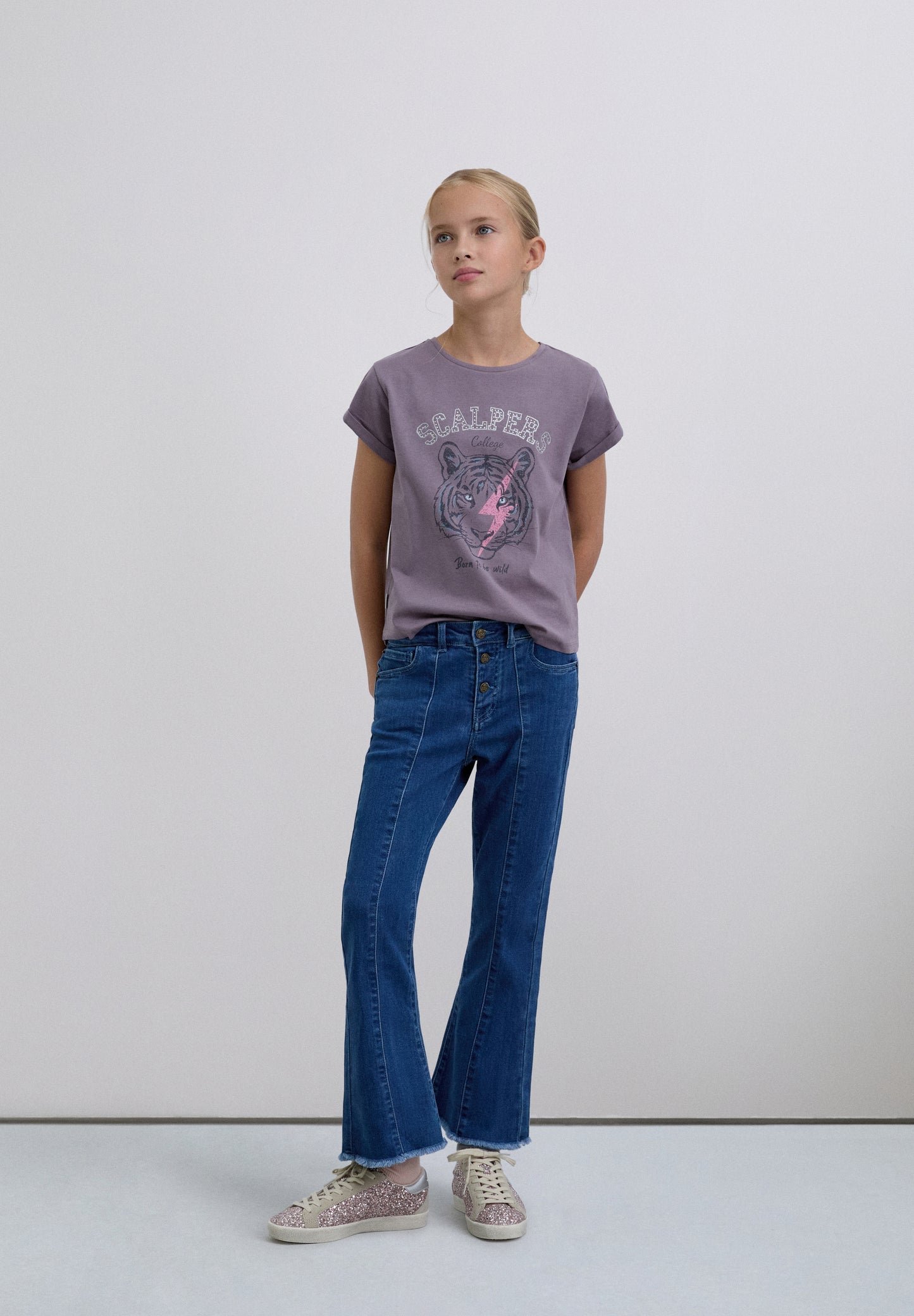 CAMISETA STRASS ESTAMPADA