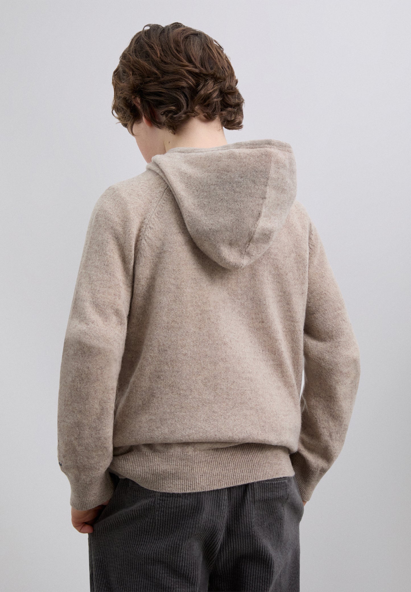 JERSEY CALAVERA CON CAPUCHA