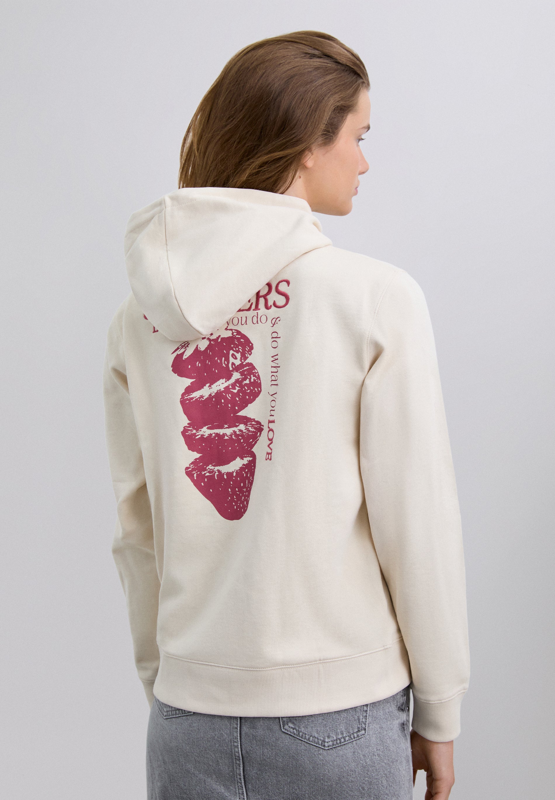 SUDADERA CAPUCHA CALAVERA BORDADA