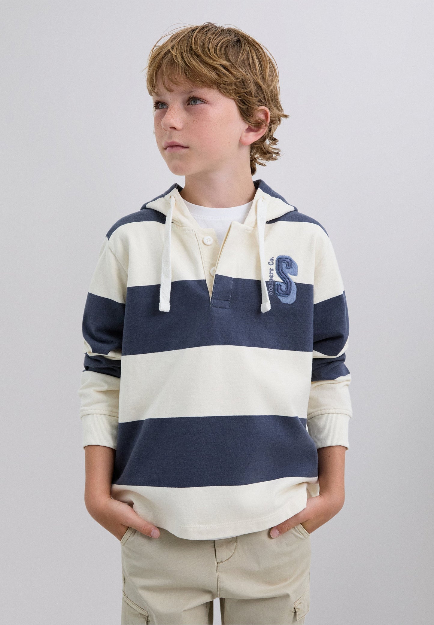 SUDADERA RAYAS CAPUCHA CALAVERA