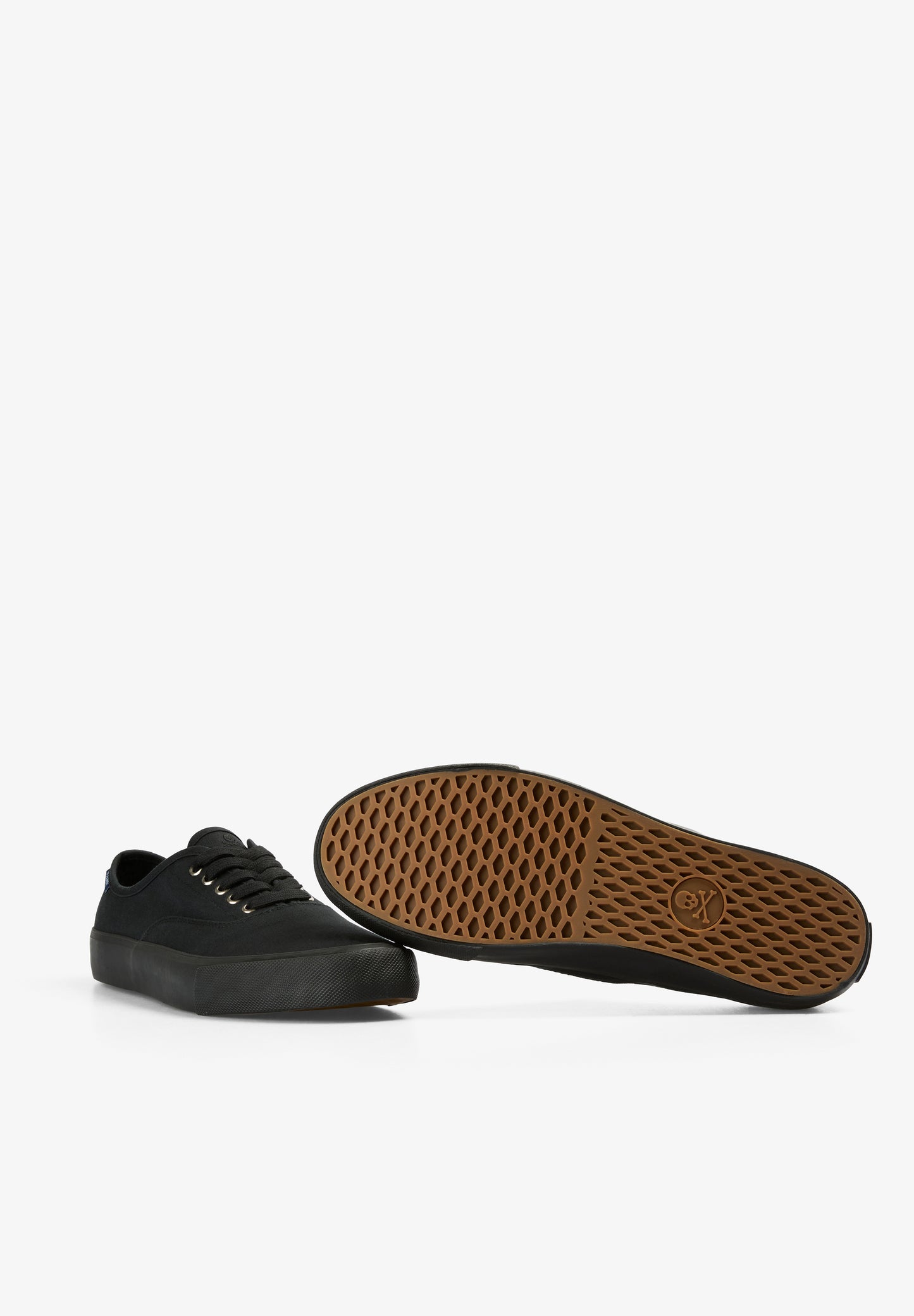 ZAPATILLA CANVAS LOW CUT