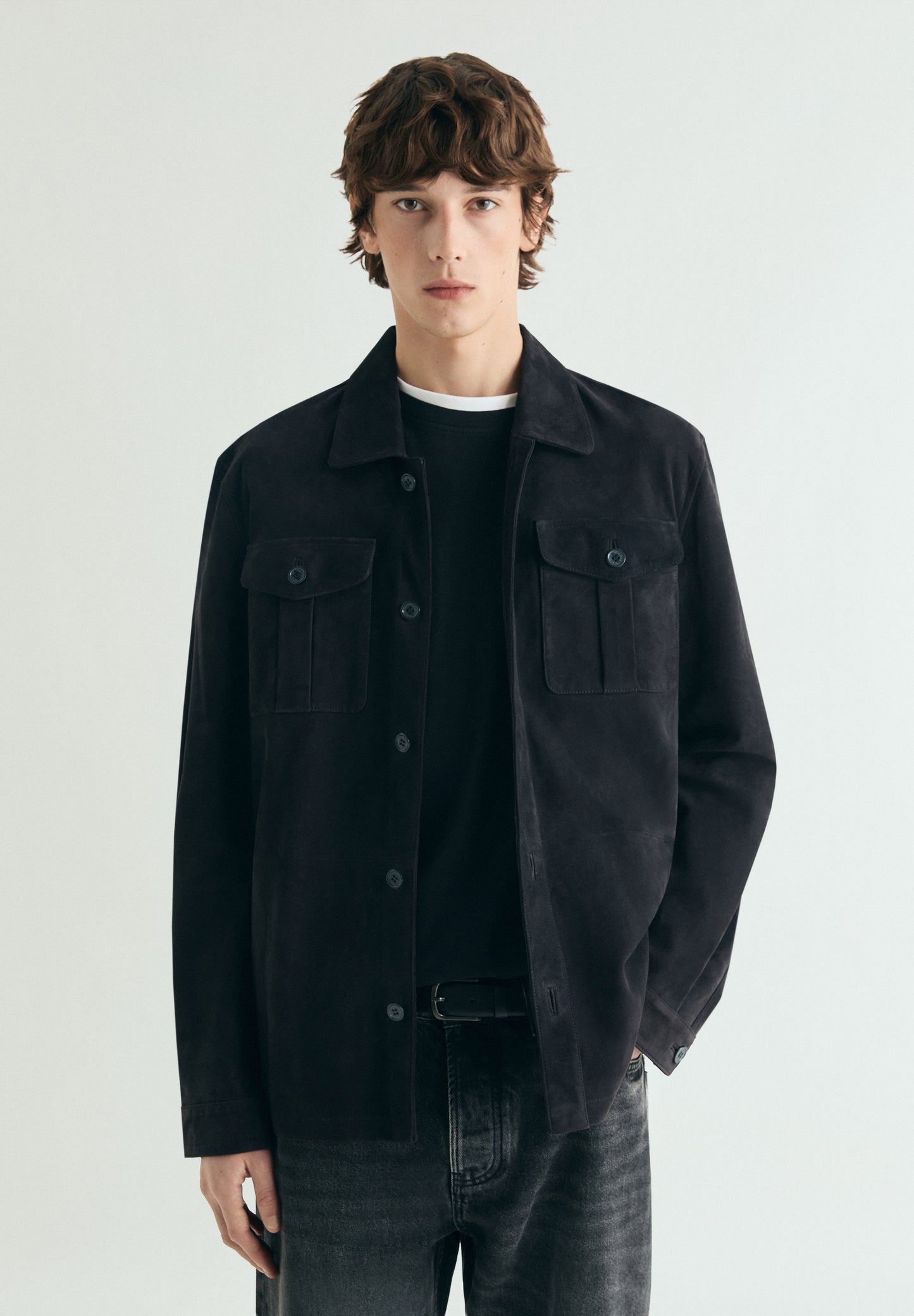 CAMISETA BORDADA EFECTO WASHED