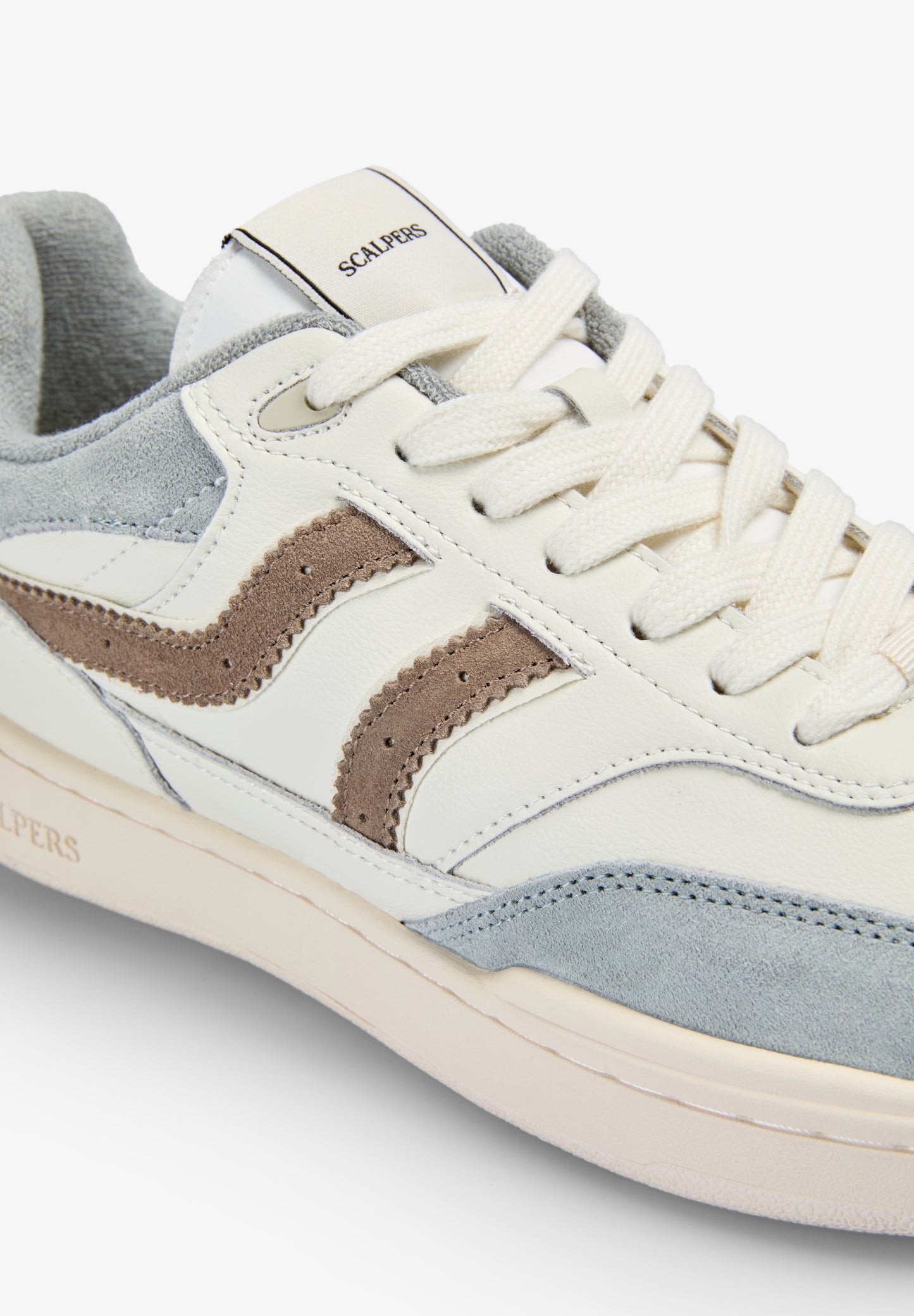 ZAPATILLA ANTE CONTRASTE