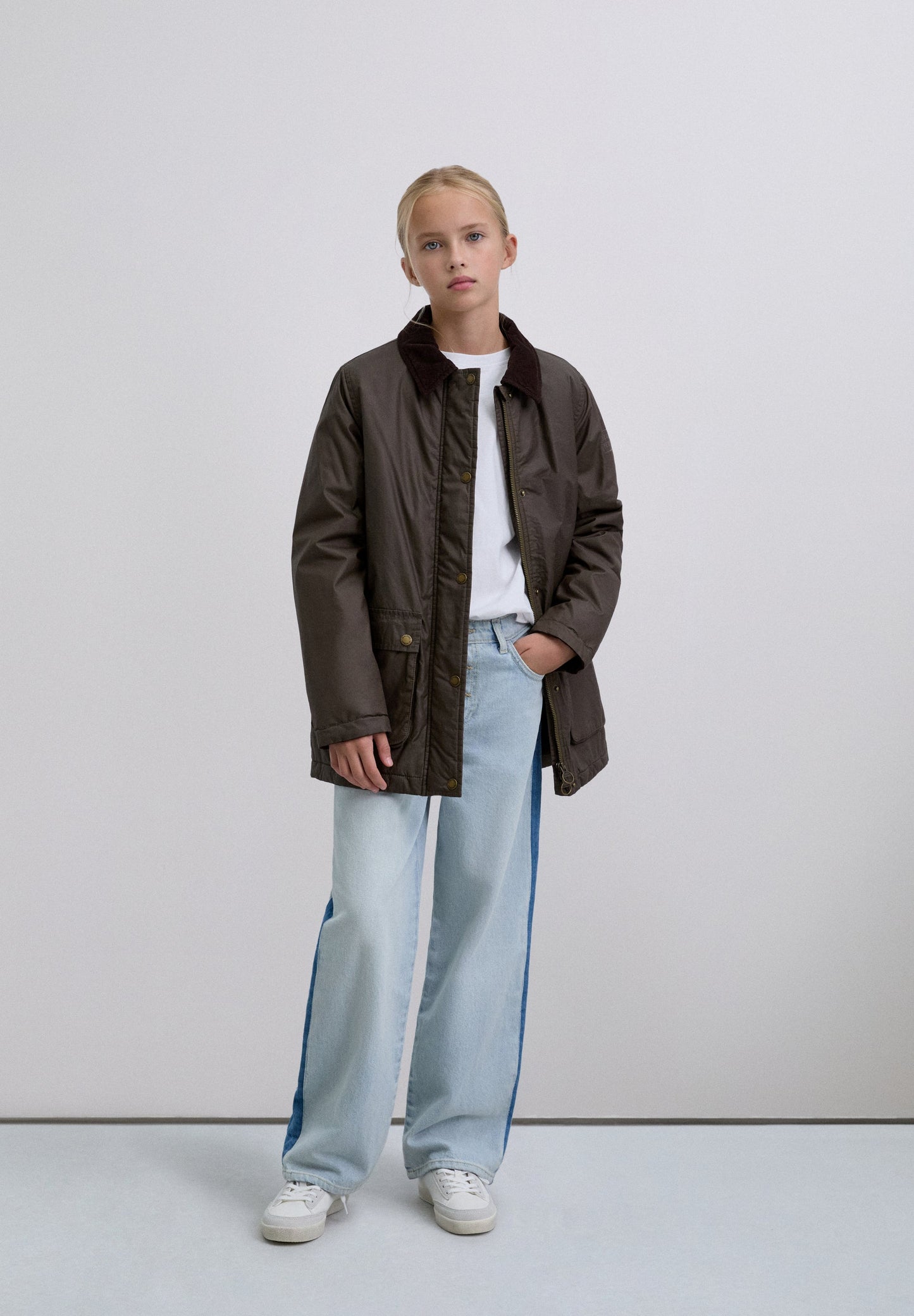 CAZADORA CUELLO CONTRASTE