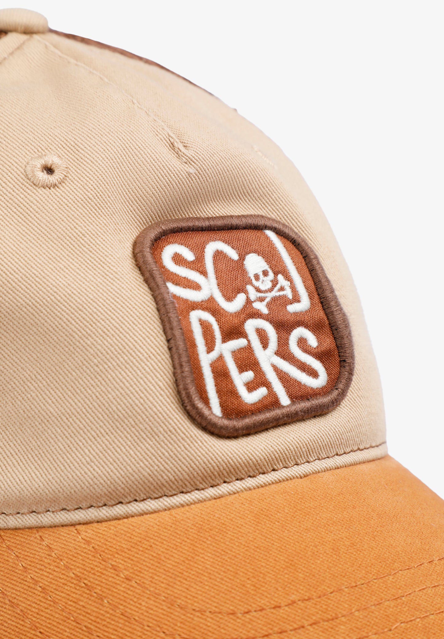 GORRA REJILLA BORDADA