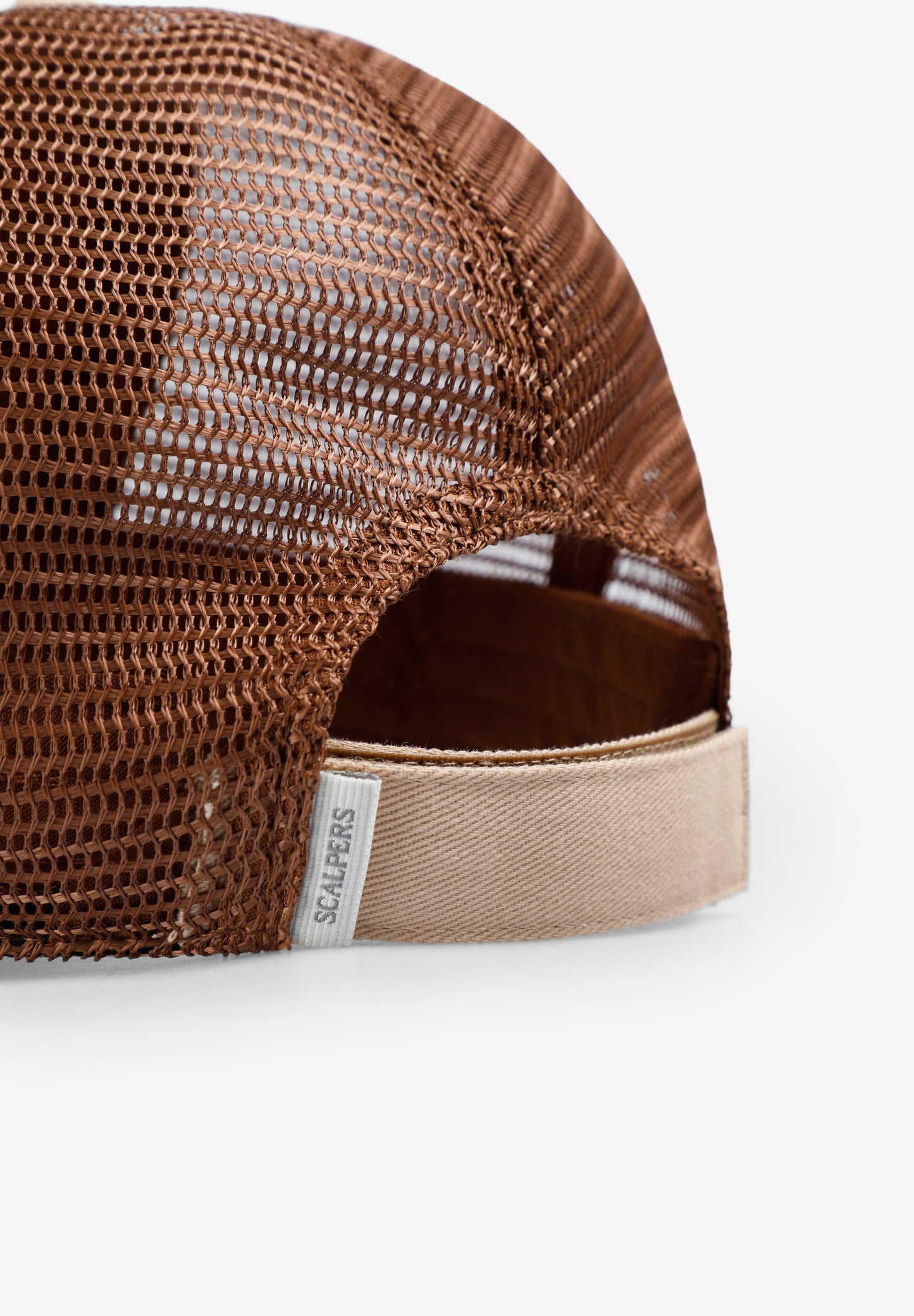 GORRA REJILLA BORDADA