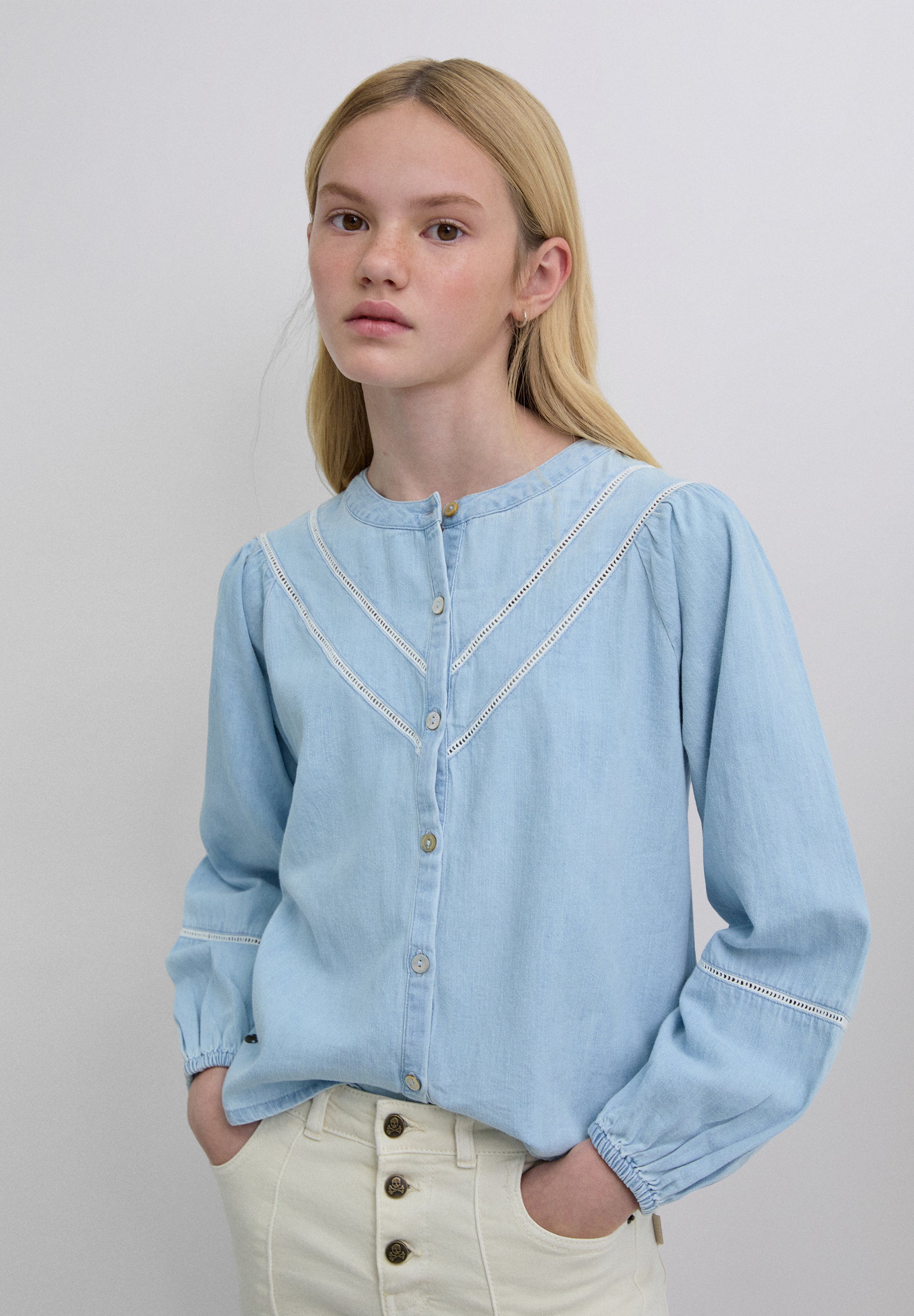 CAMISA MANGA ABULLONADA