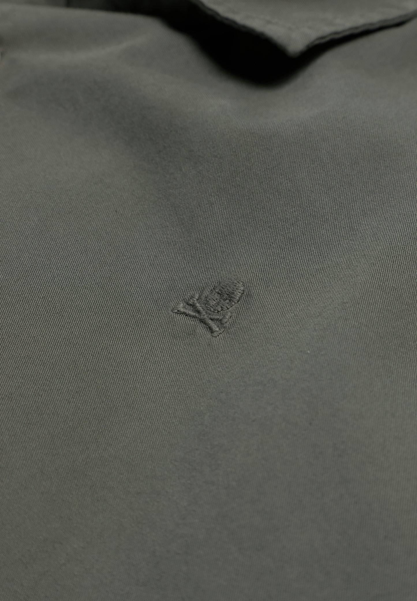 CAMISA REGULAR FIT BORDADA