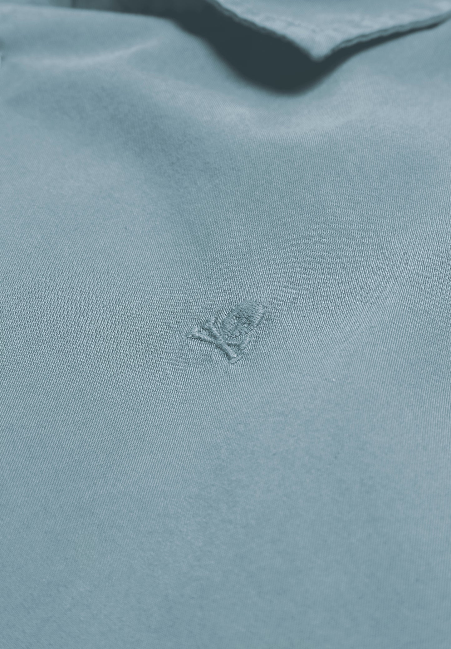 CAMISA REGULAR FIT BORDADA