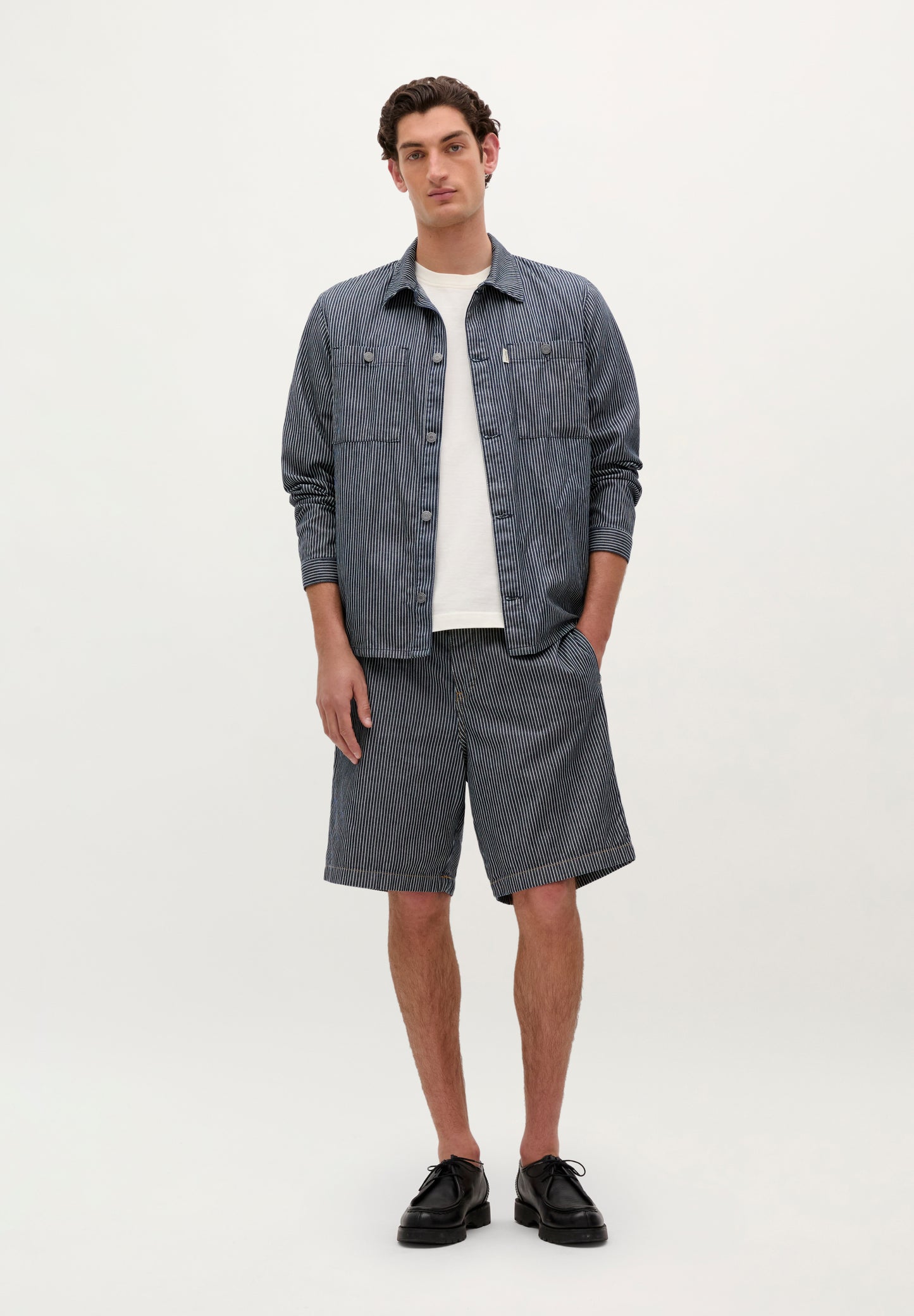 BERMUDAS RAYAS