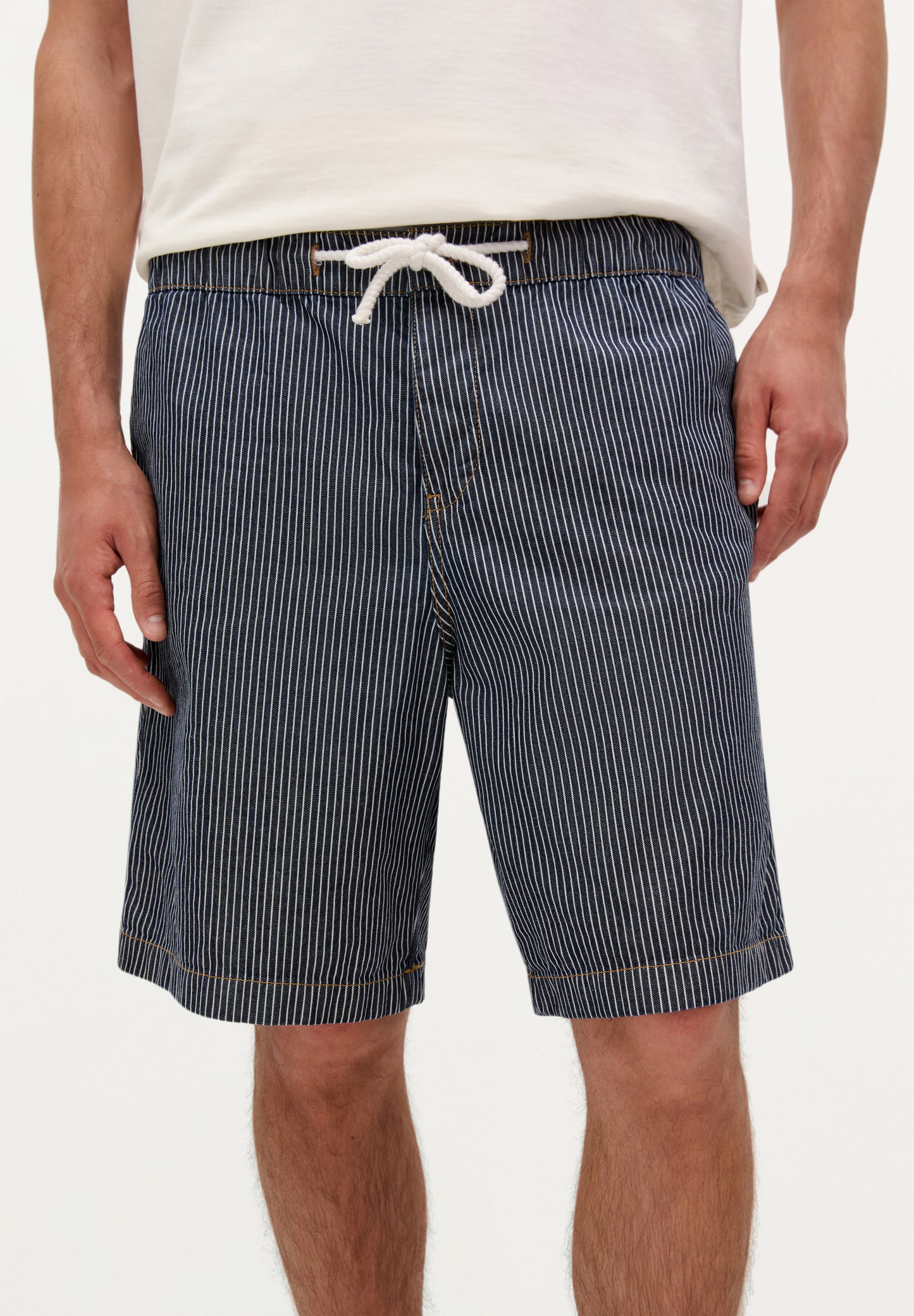 BERMUDAS RAYAS