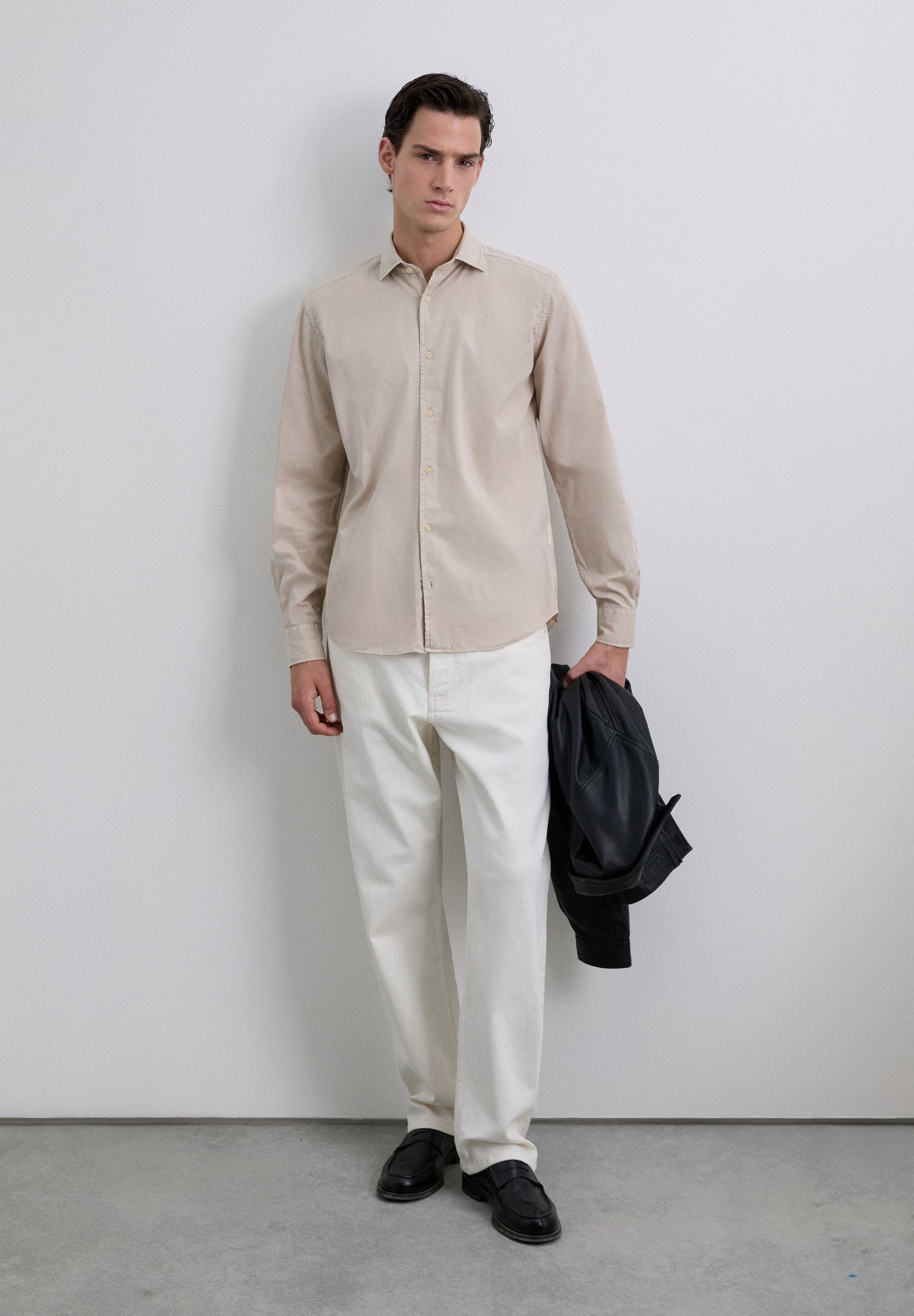 CAMISA REGULAR FIT BORDADA - Scalpers