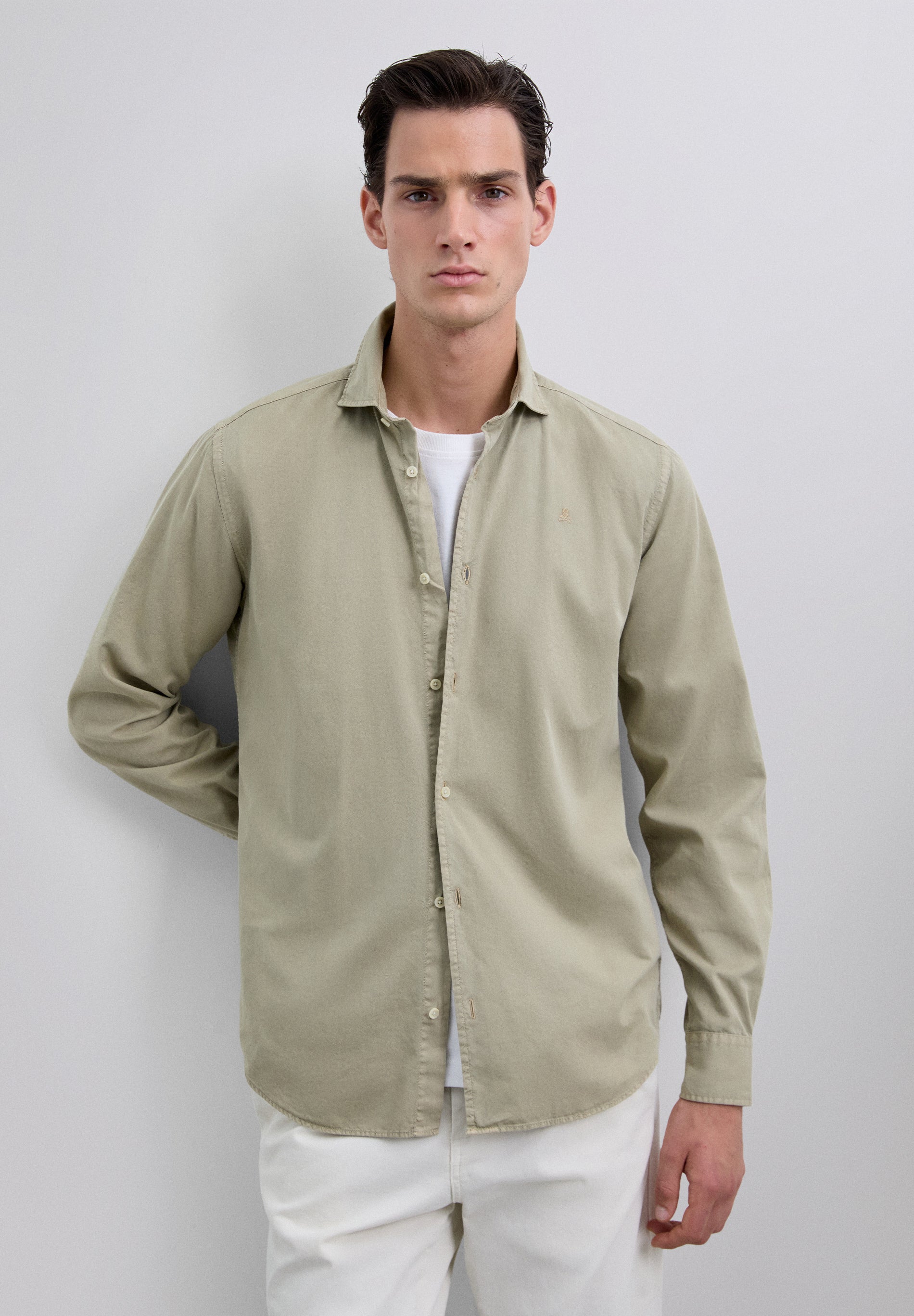 CAMISA REGULAR FIT BORDADA - Scalpers