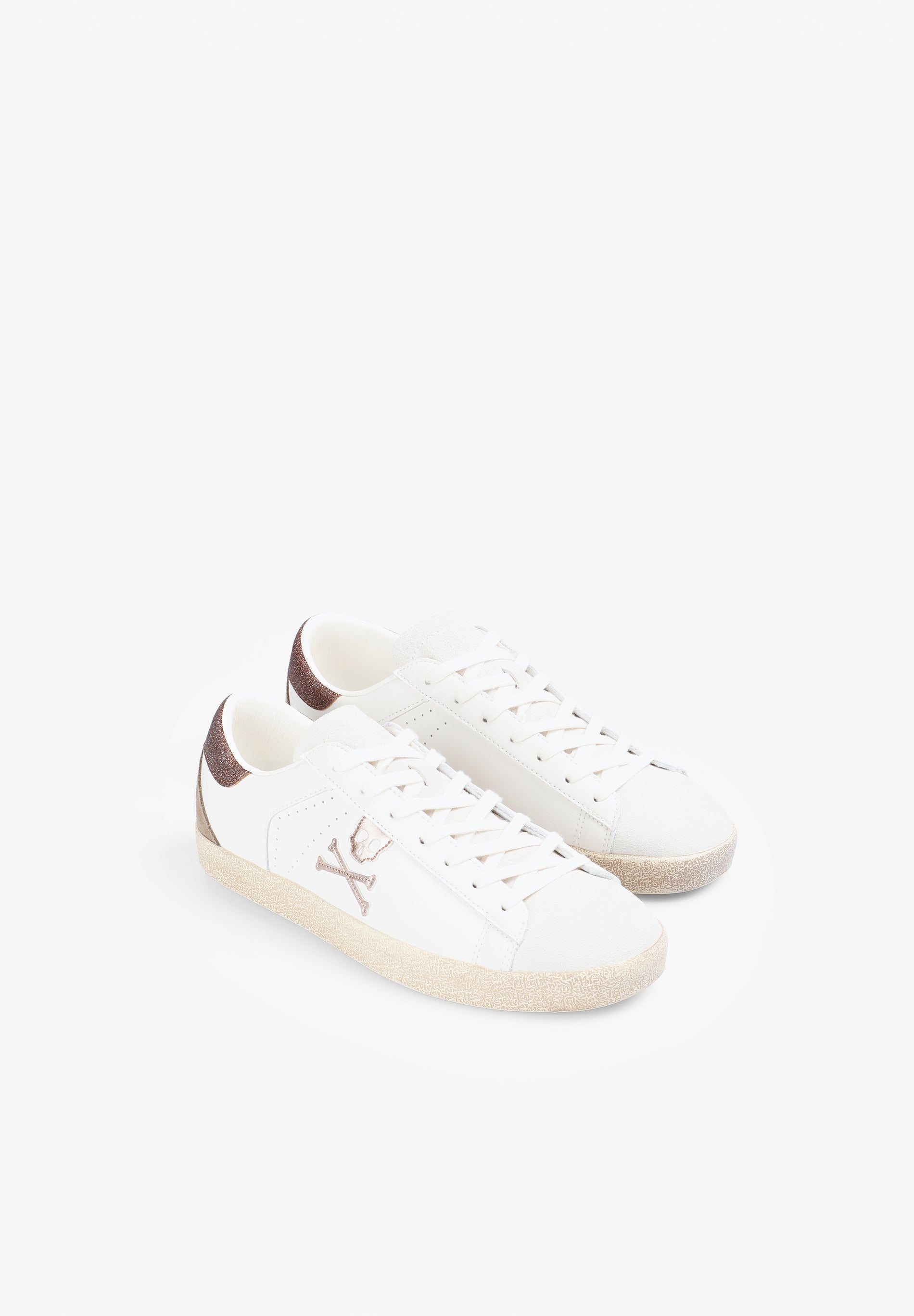 SNEAKERS PIEL CALAVERA - Scalpers
