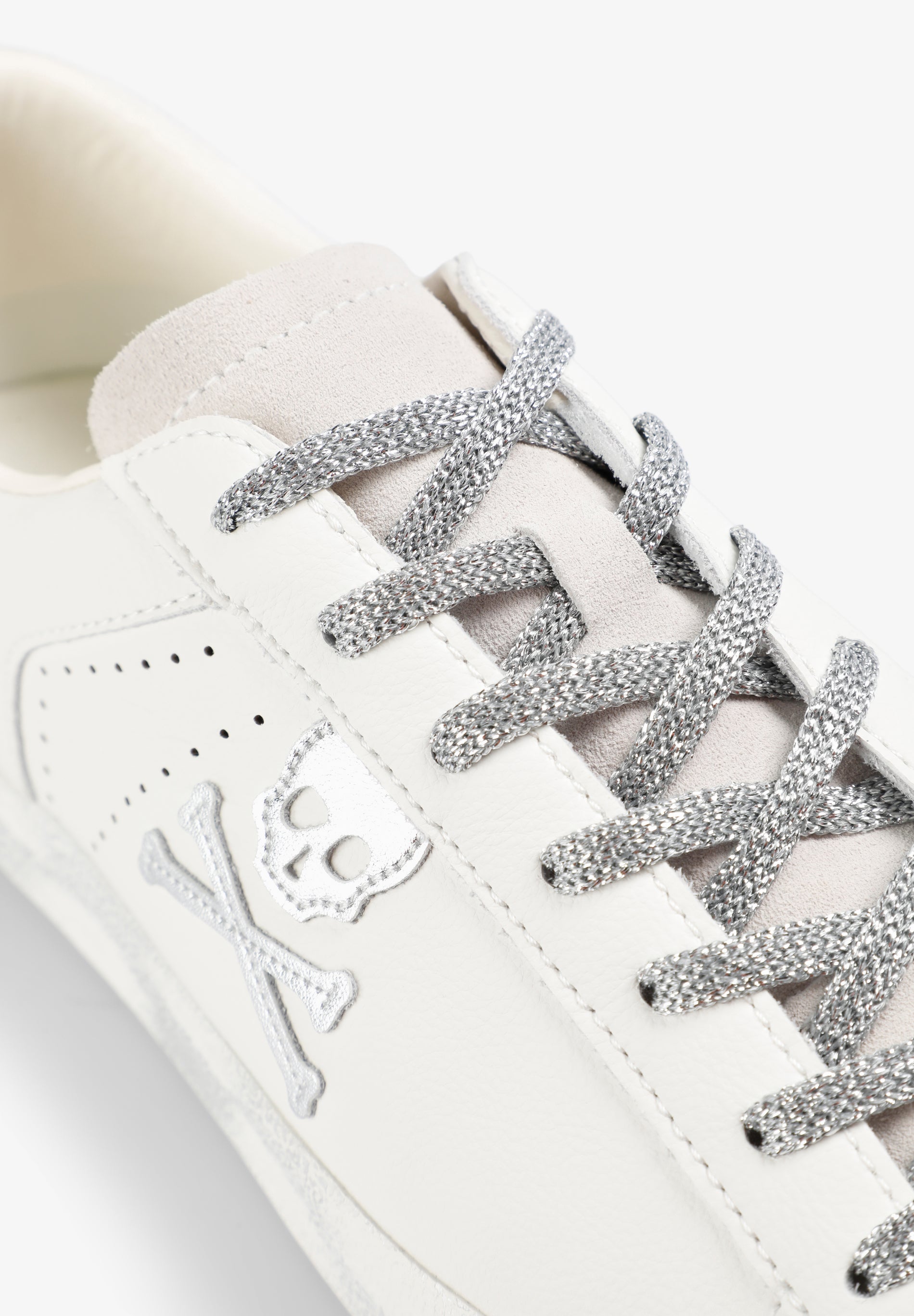 SNEAKERS PIEL CALAVERA - Scalpers